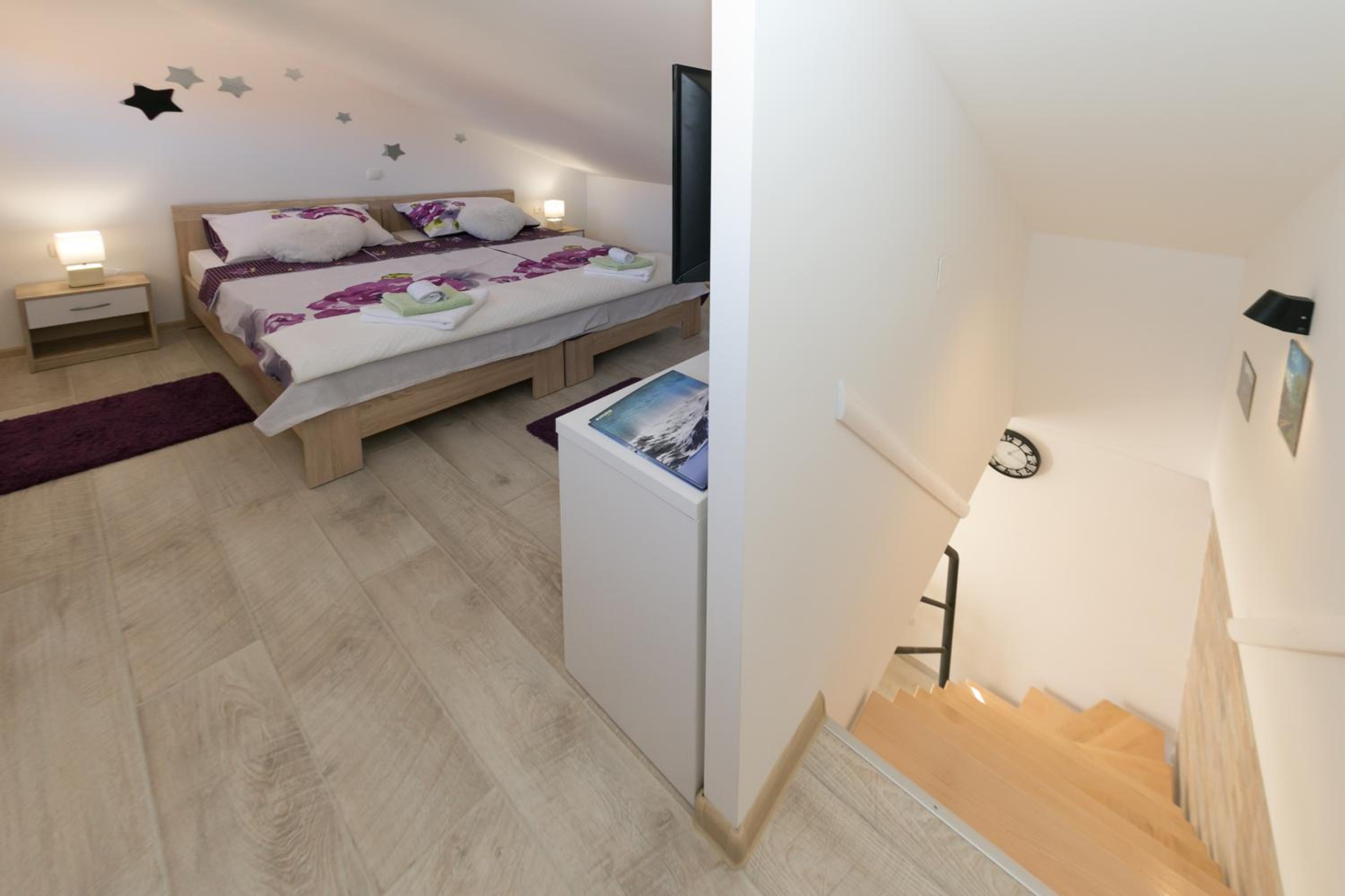 Apartment - Photo 37