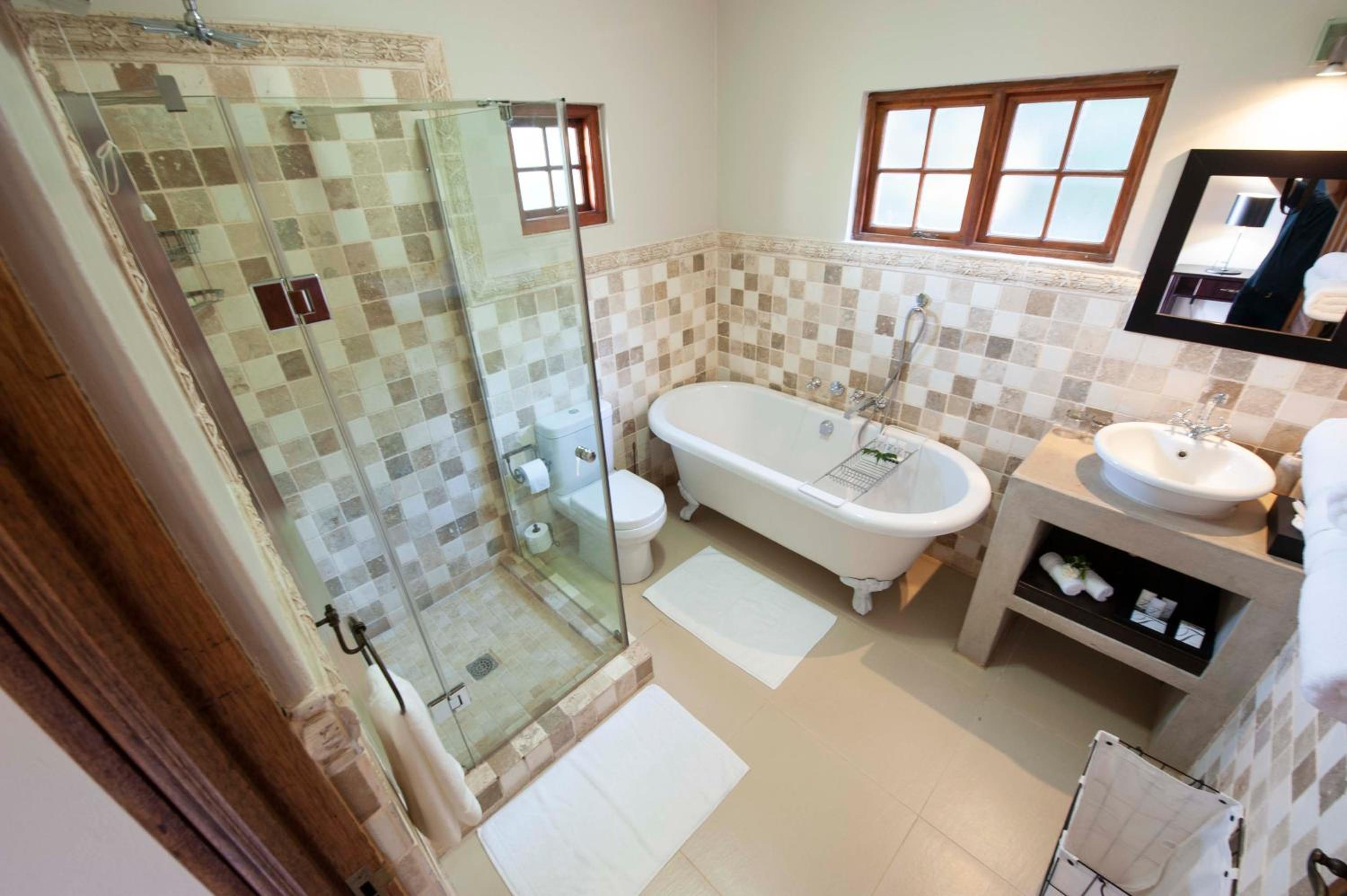 Deluxe King Room photo 3