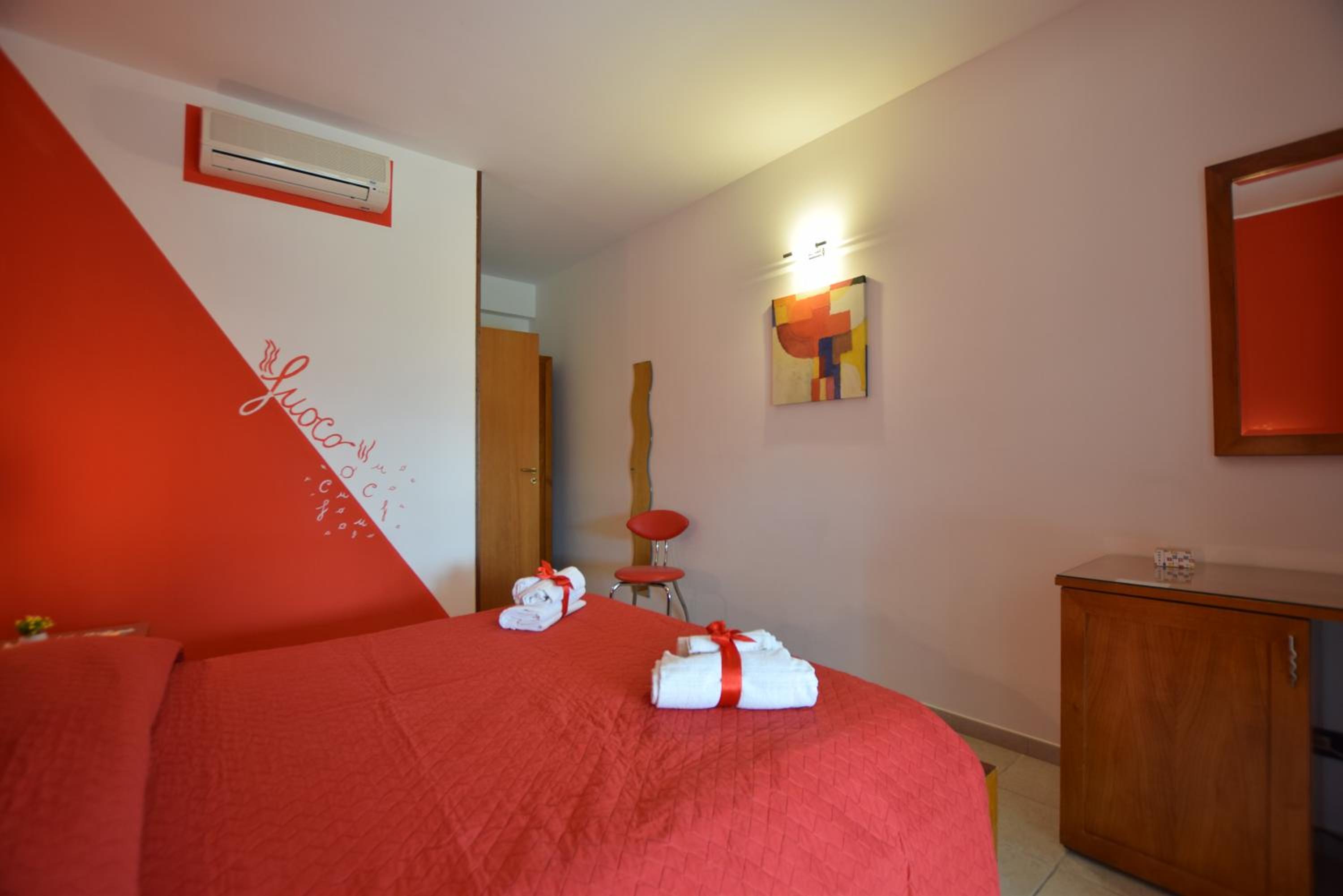 Double Room - Ground Floor photo 3