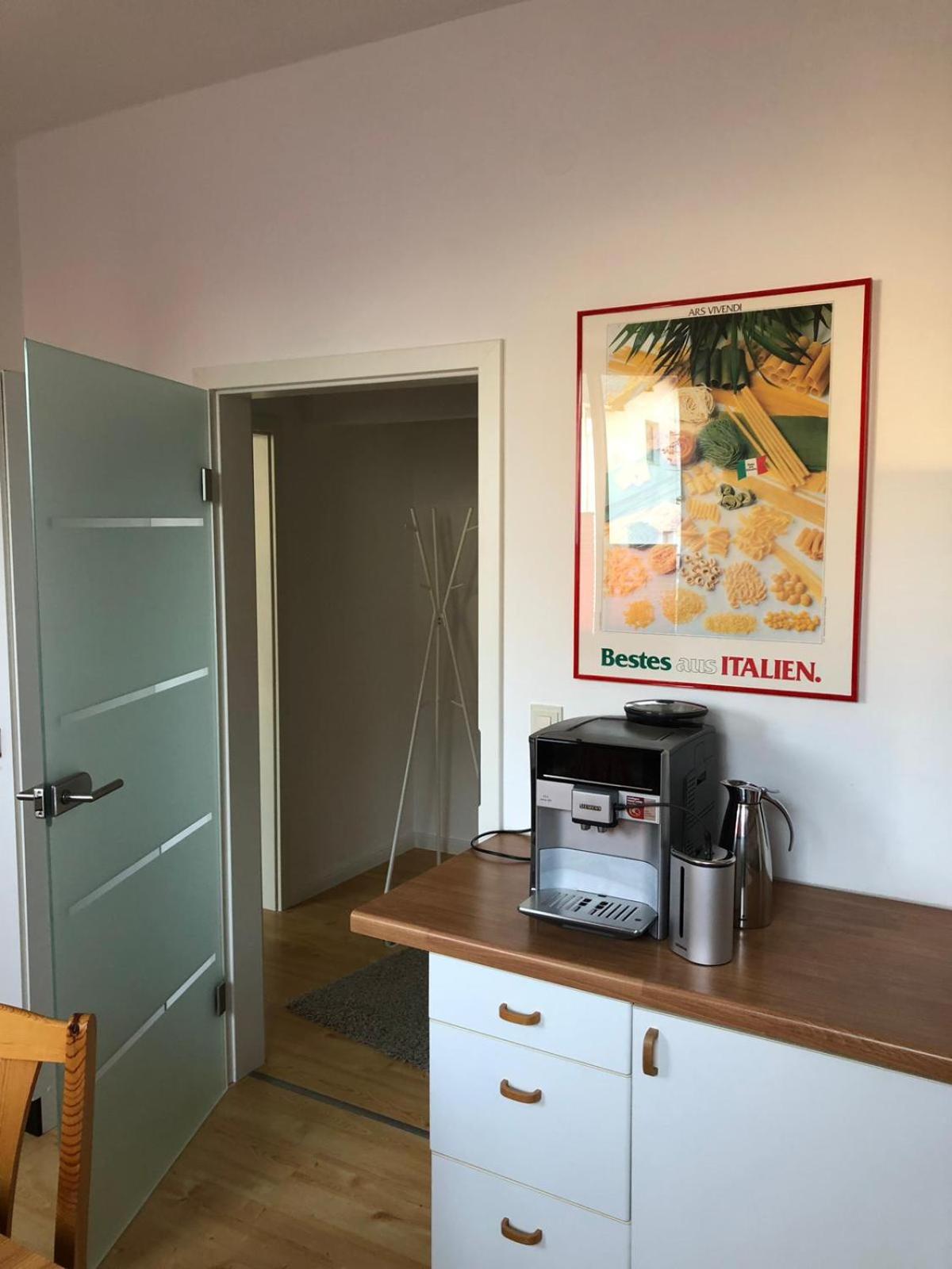 Apartment photo 2