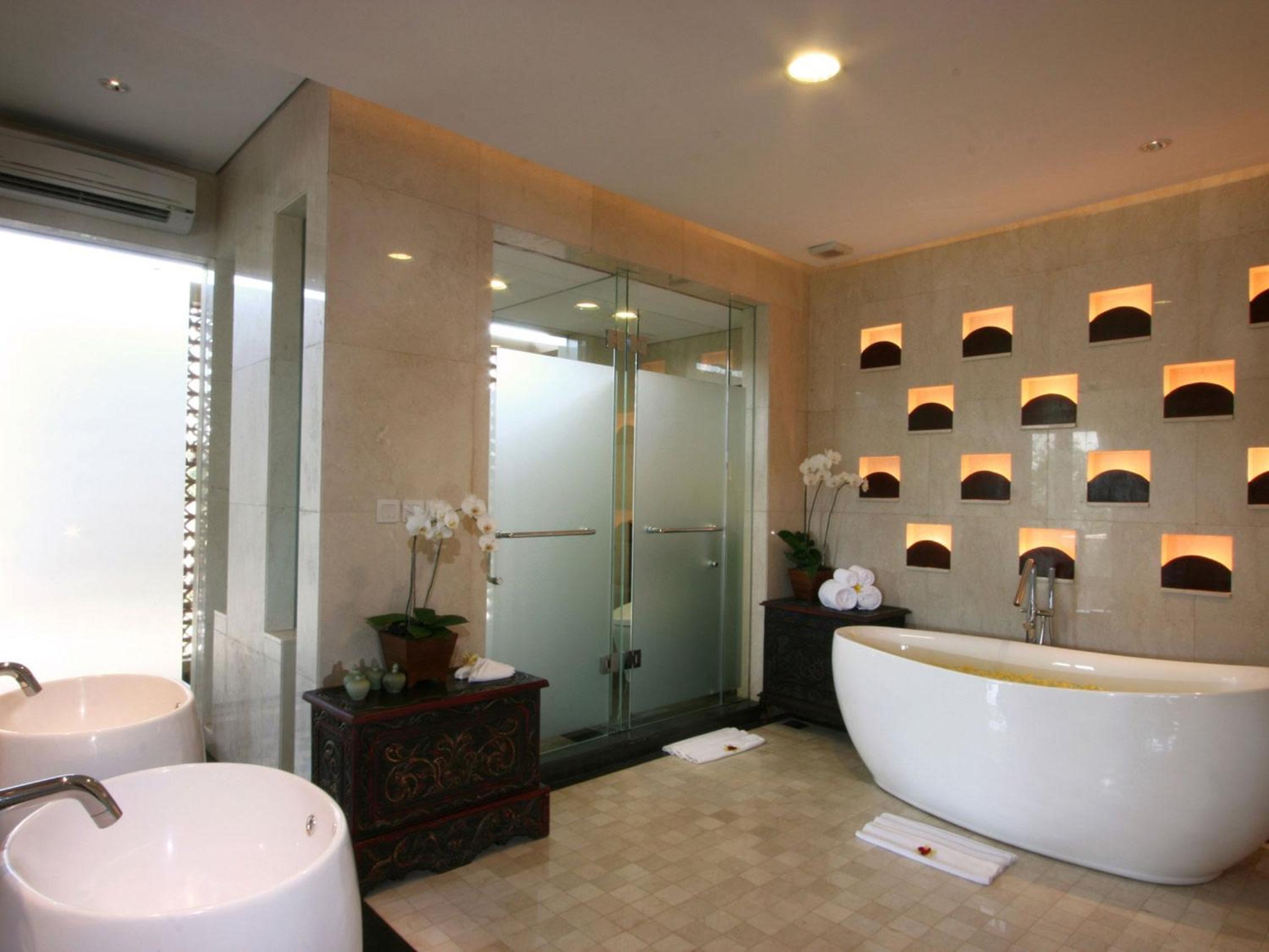 Three-Bedroom Villa with Private Pool and Afternoon Tea - Photo 7