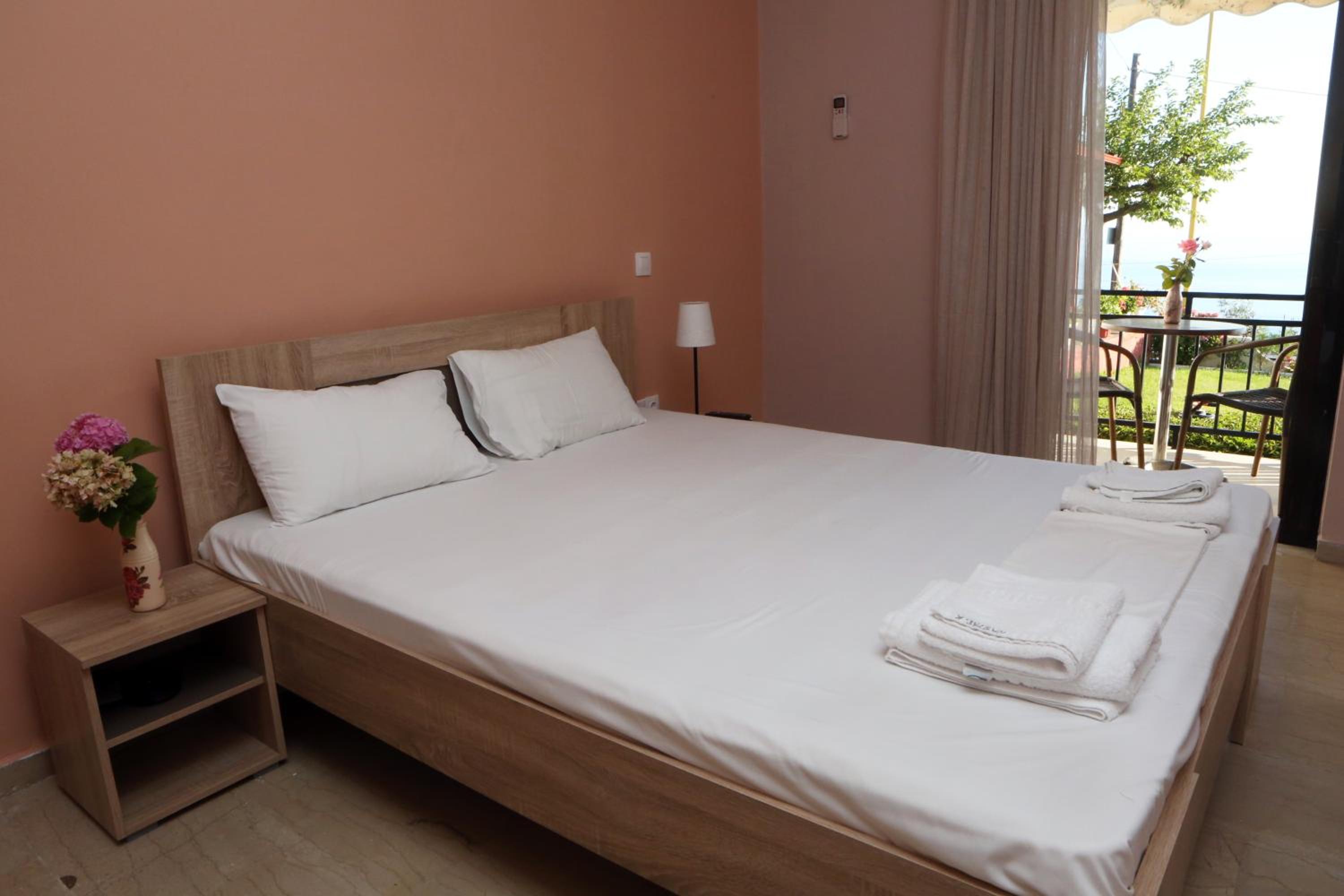 Twin Room with View