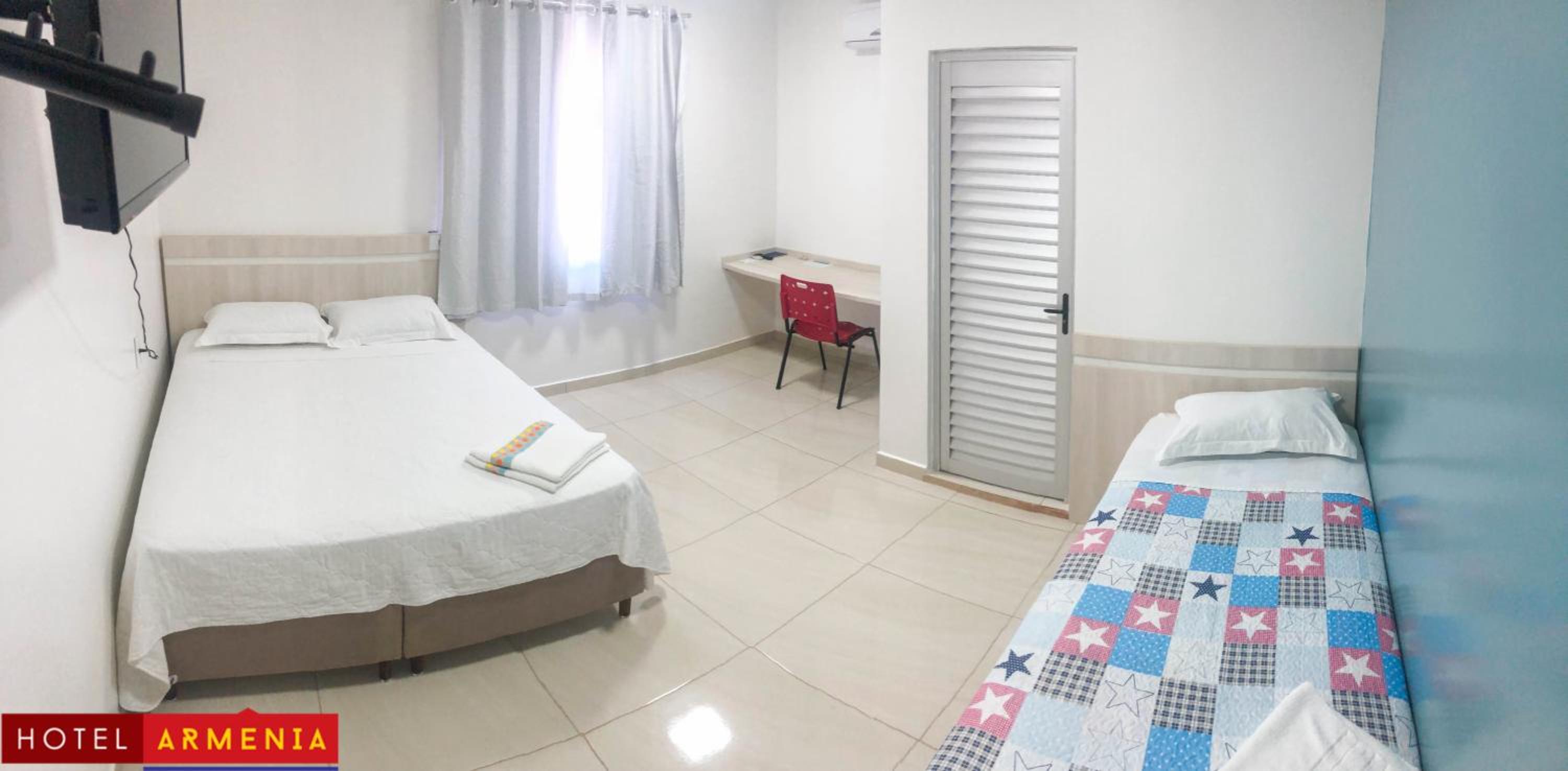 Basic Triple Room photo 1
