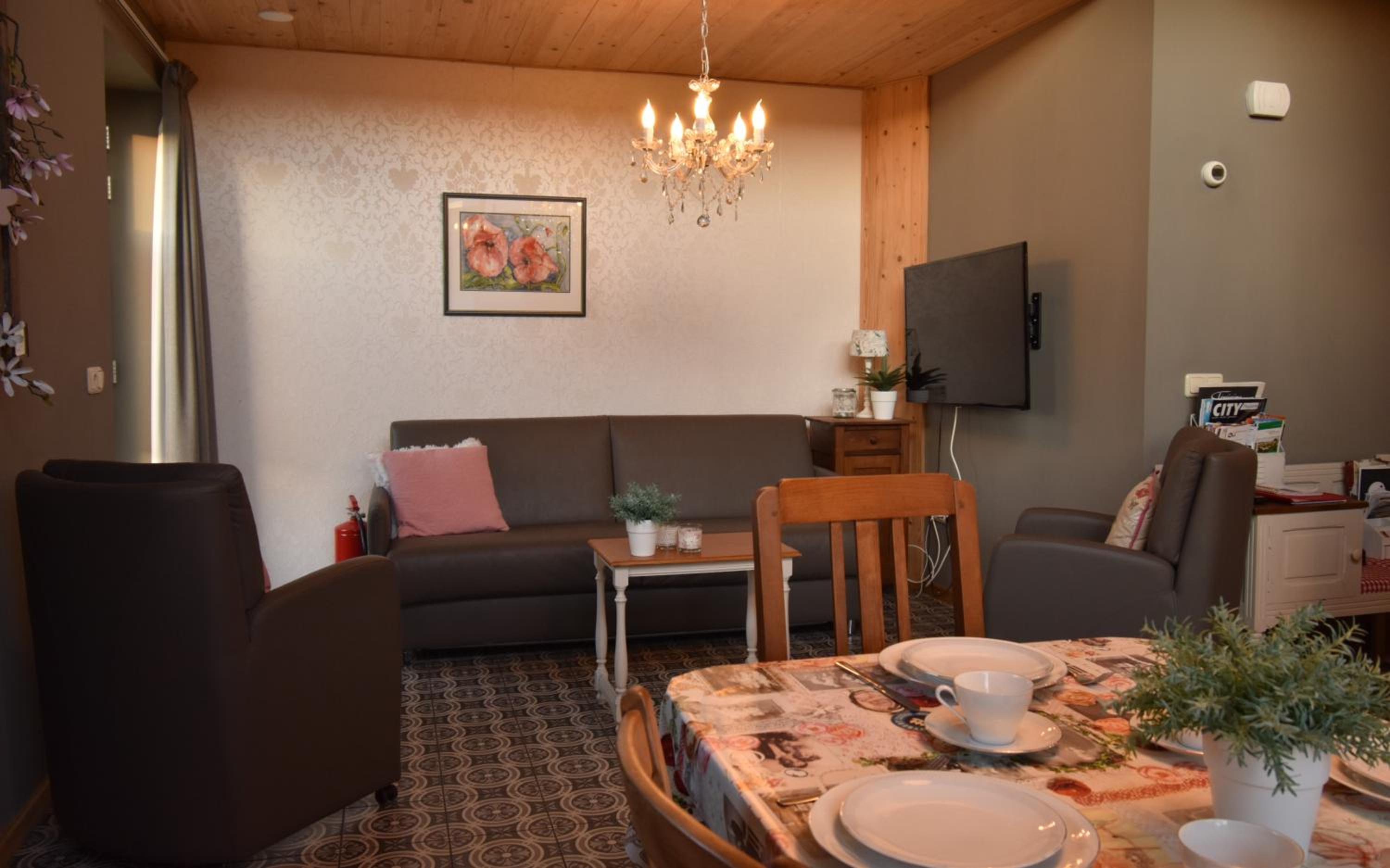 Studio Apartment 2