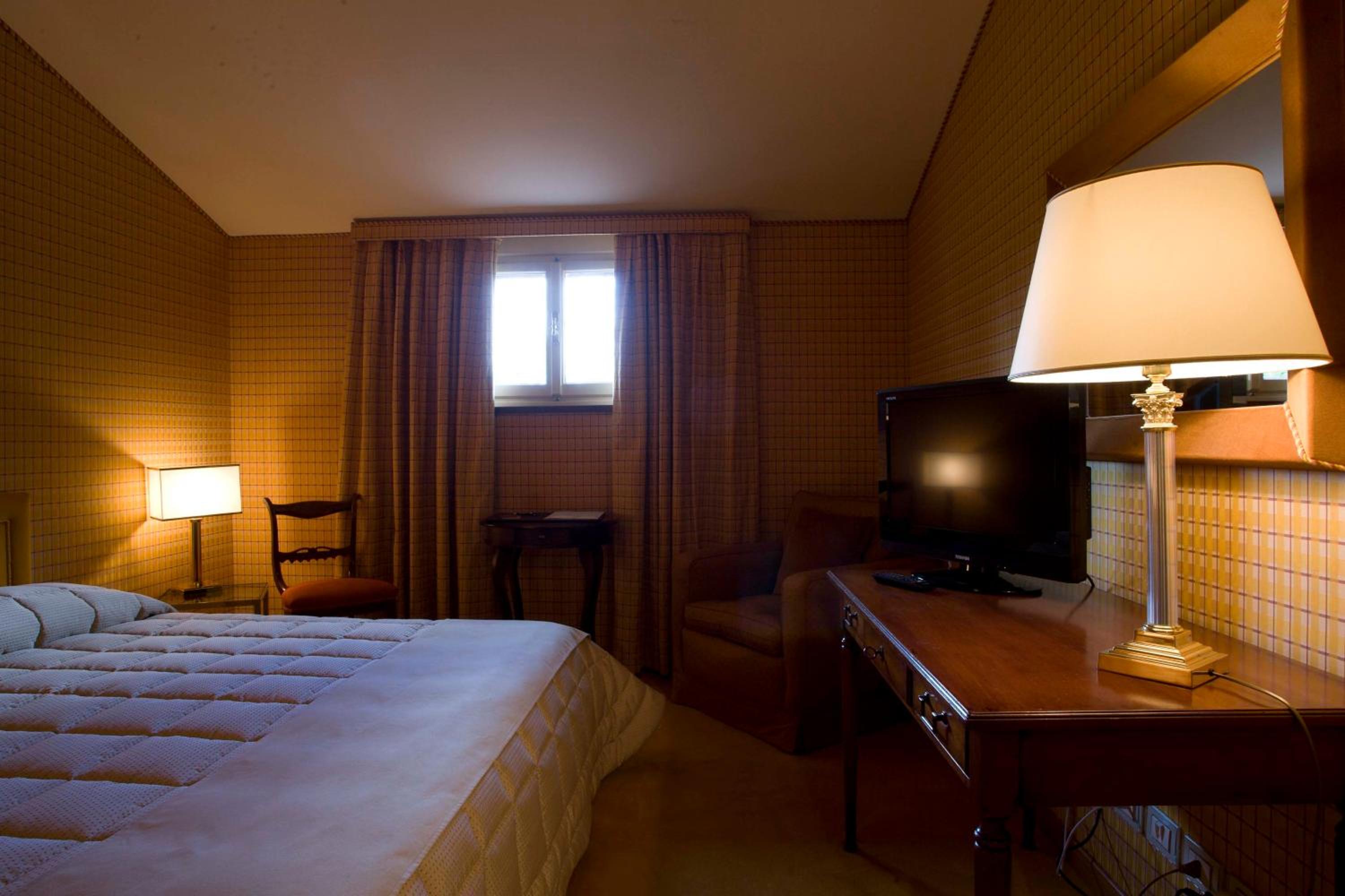 Small Double Room photo 2
