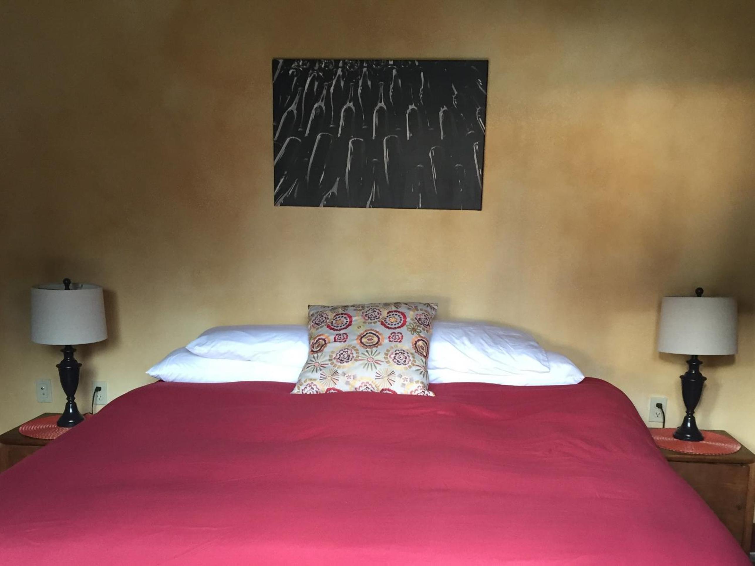 King Room - Disability Access photo 3