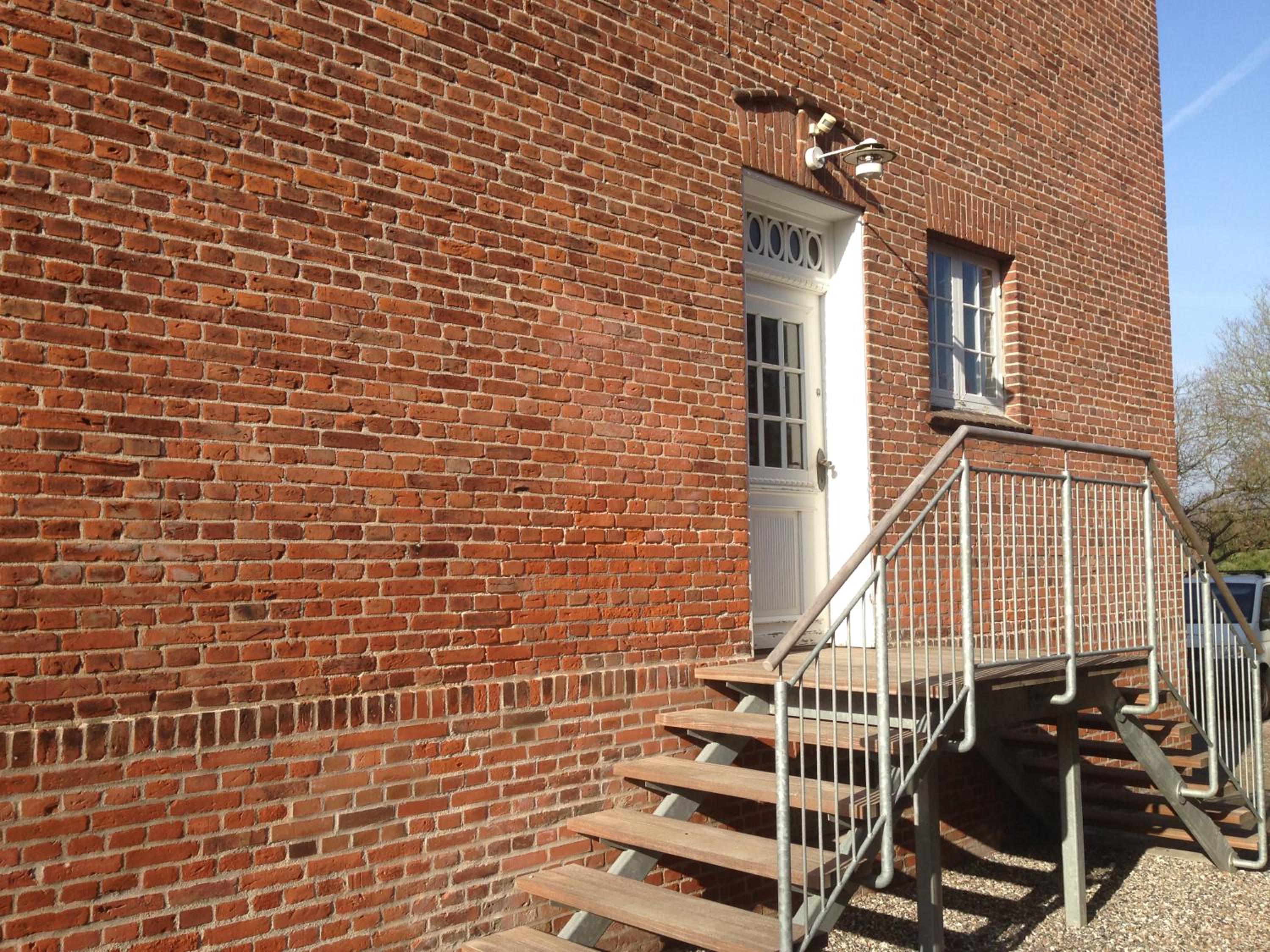 Skyline Apartment - Photo 11
