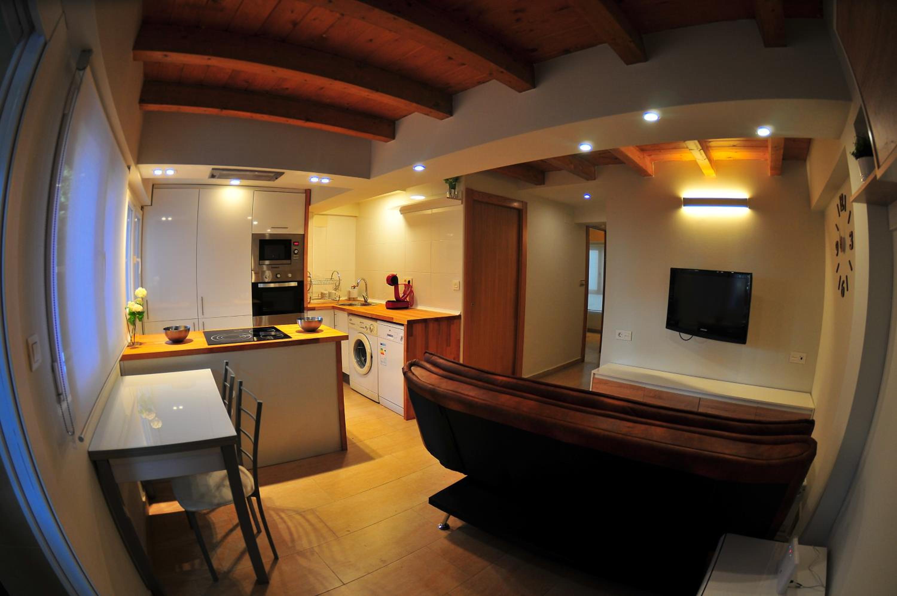 Two-Bedroom Apartment photo 2