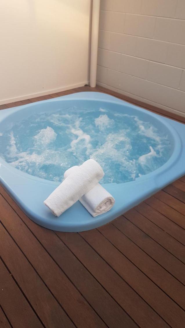 Twin Apartment with Spa Pool - Photo 7