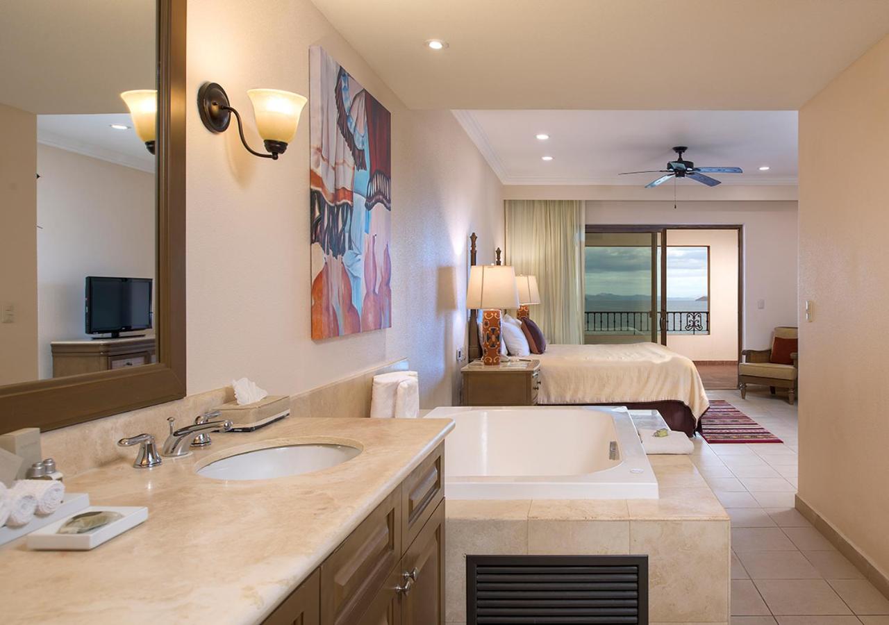 AMBASSADOR TWO BEDROOM PENTHOUSE photo 1