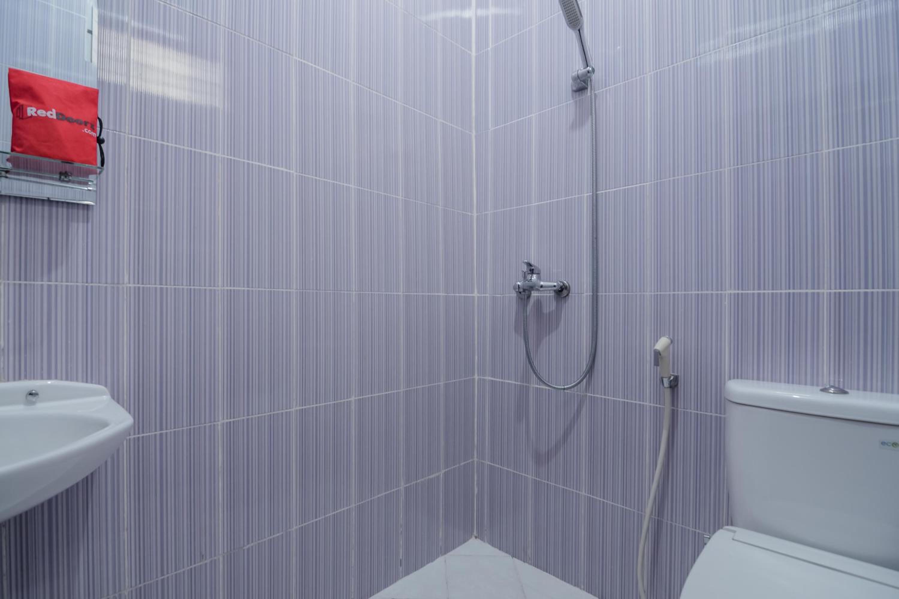 Deluxe Room - Photo 3