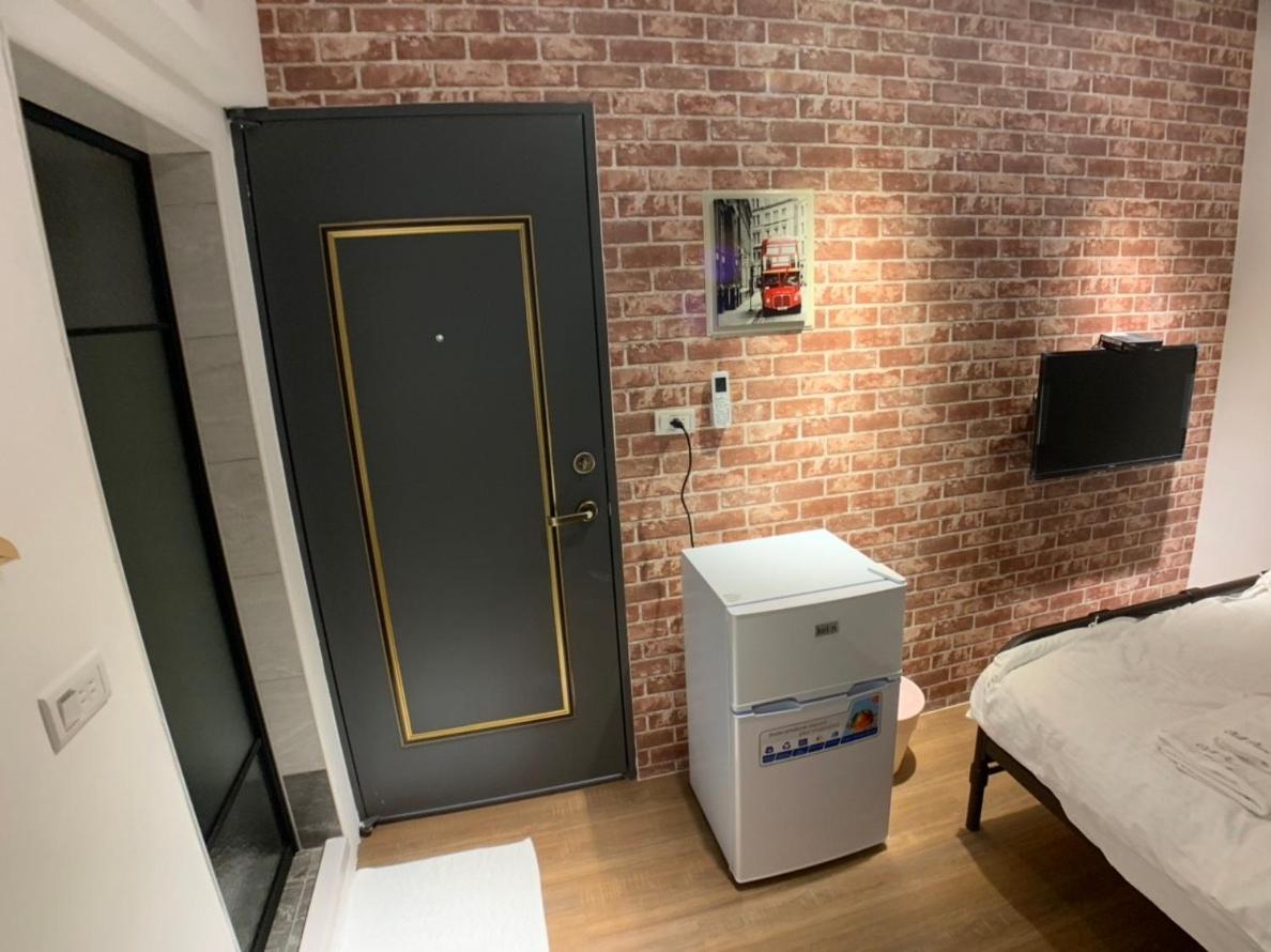 Standard Double Room - Photo 4