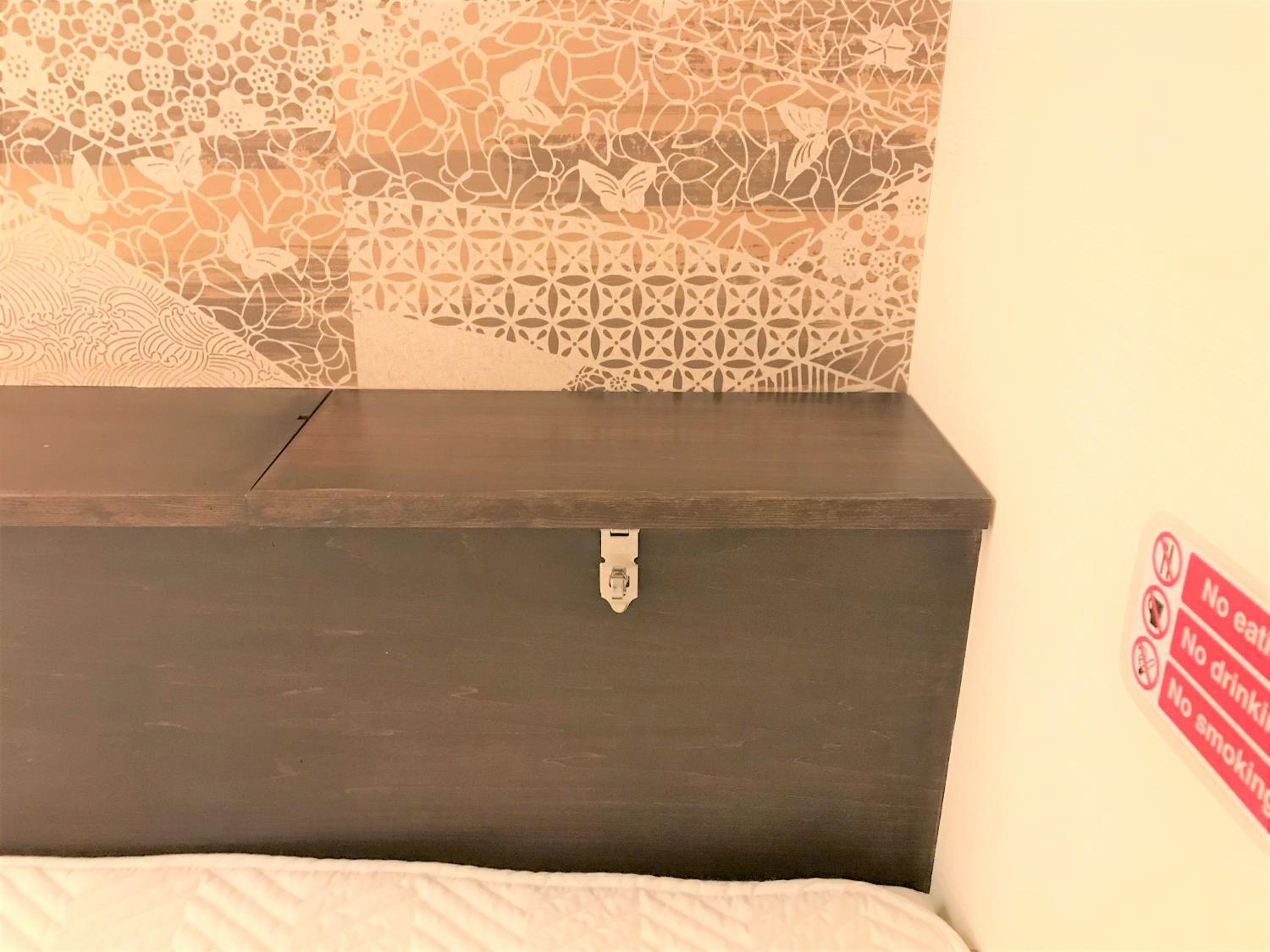 Double Bed in Deluxe Dormitory Room
