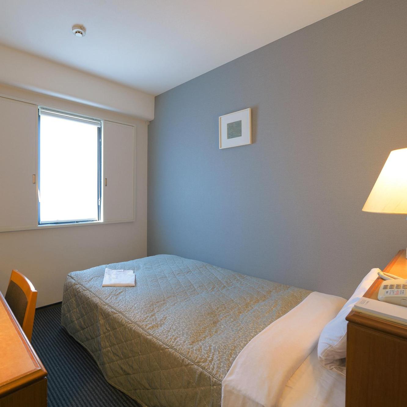 Single Room (14 Days Advance) - Non Smoking photo 2