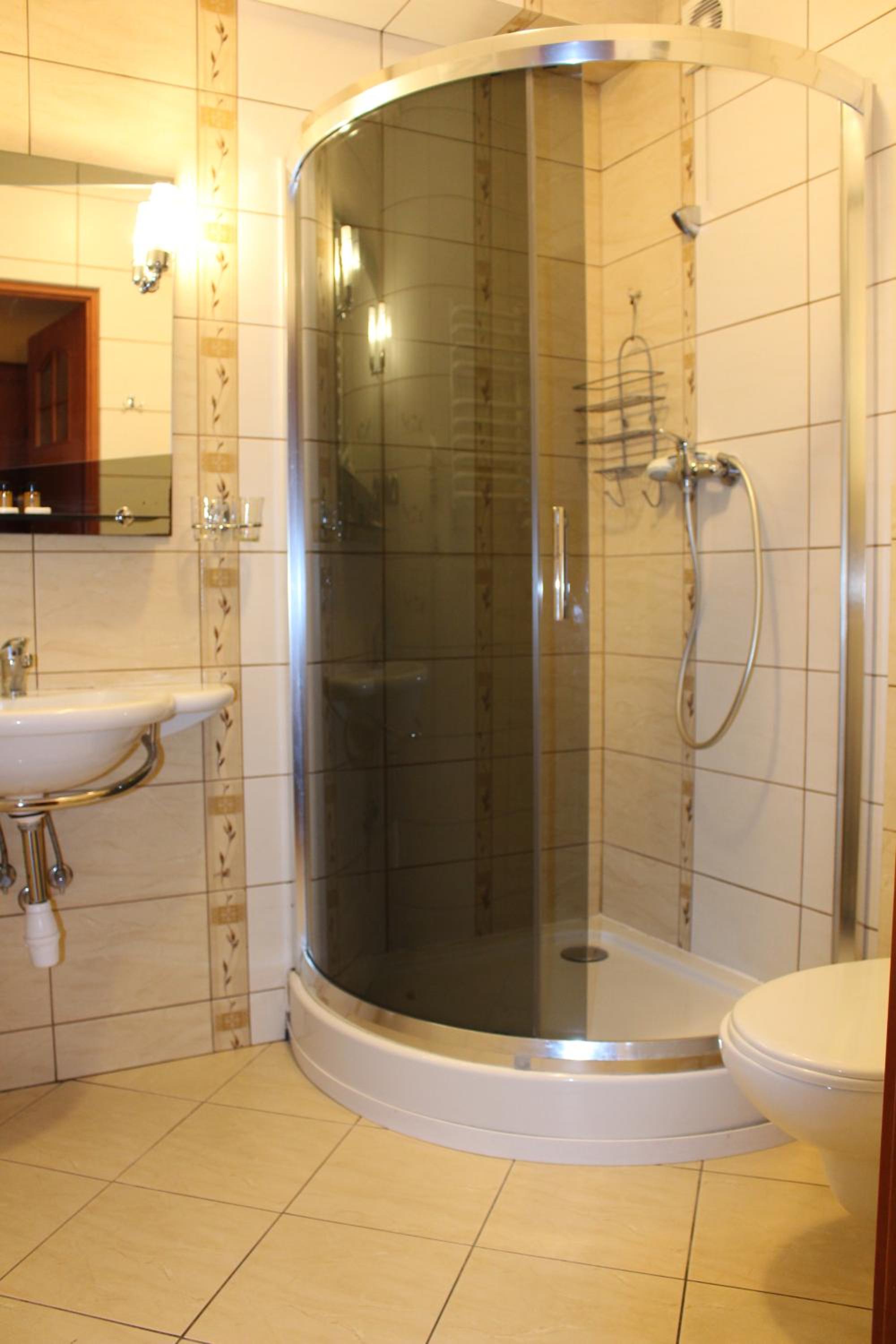 Double or Twin Room - Photo 17