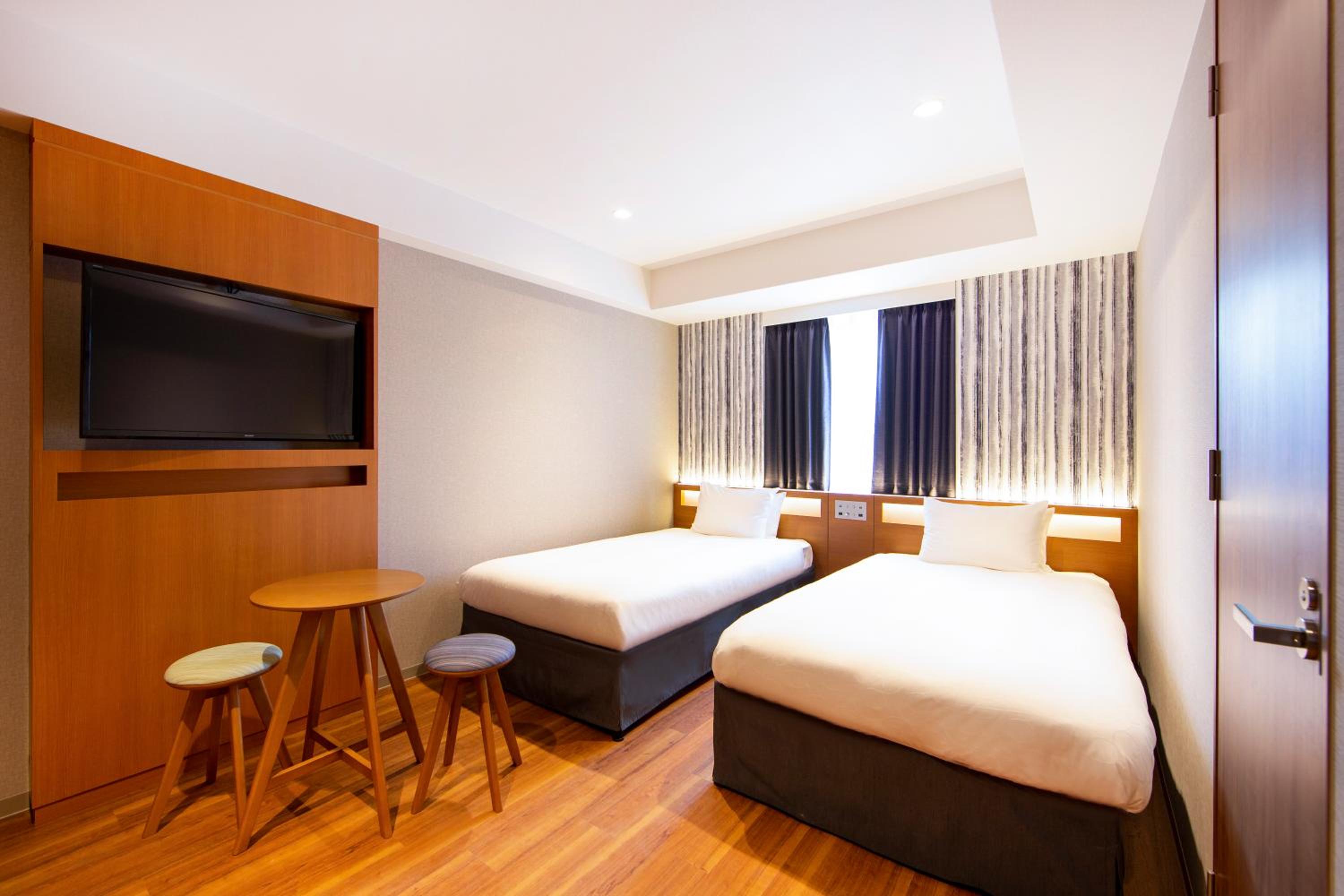 Standard Twin Room - Non-Smoking - Photo 1