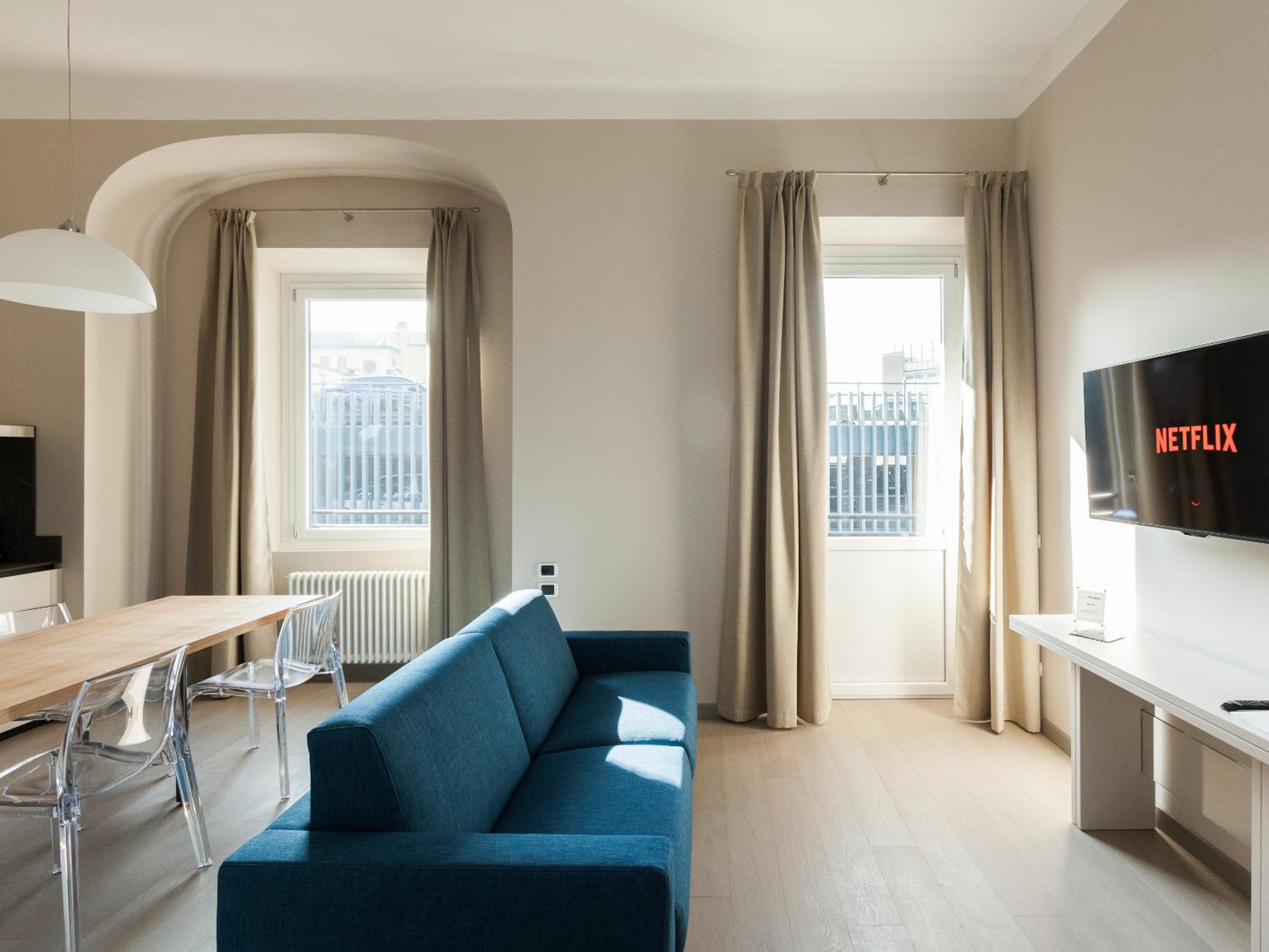 One-Bedroom Apartment