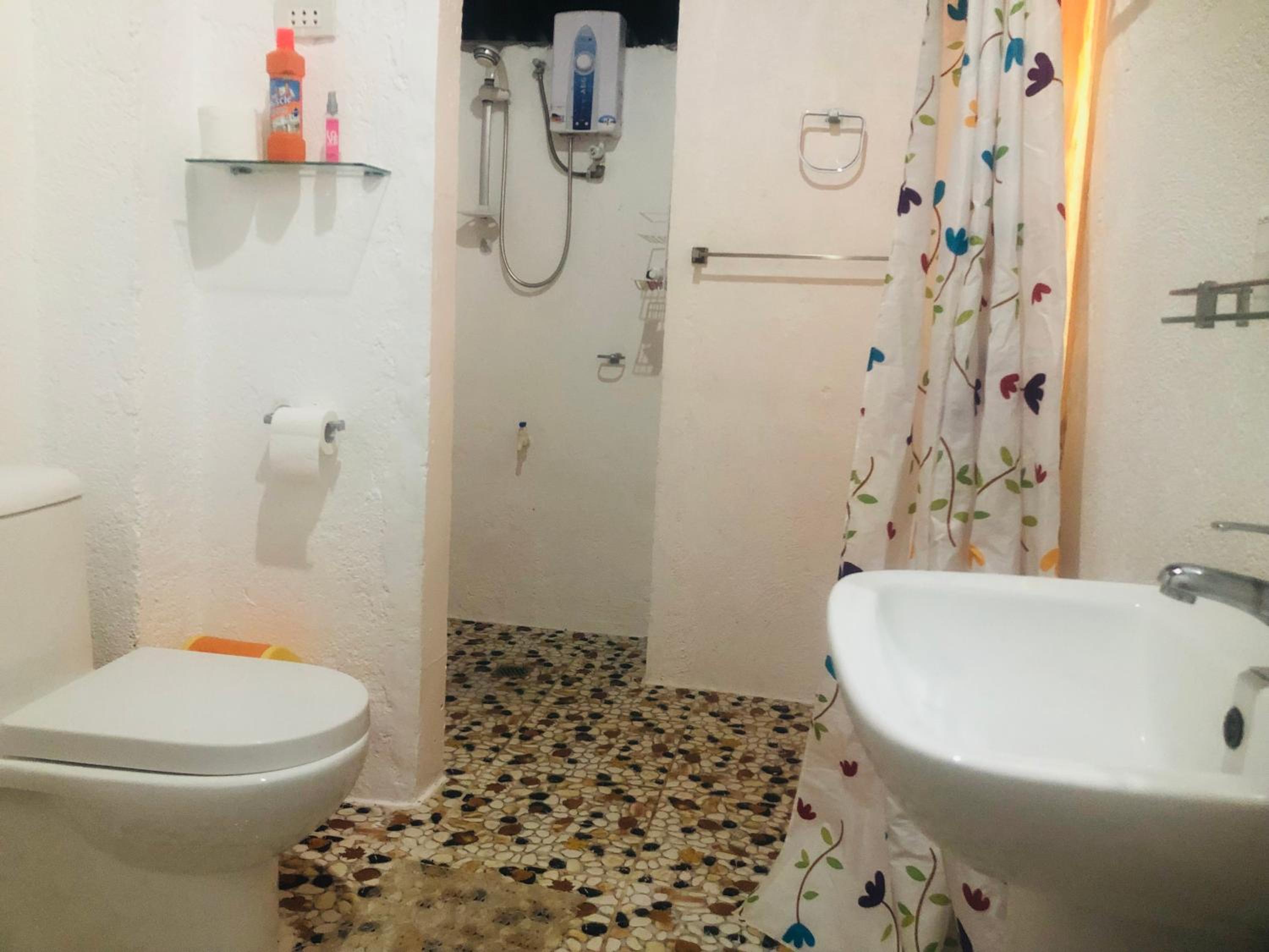 Honeymoon Suite with Ocean View  - Photo 3