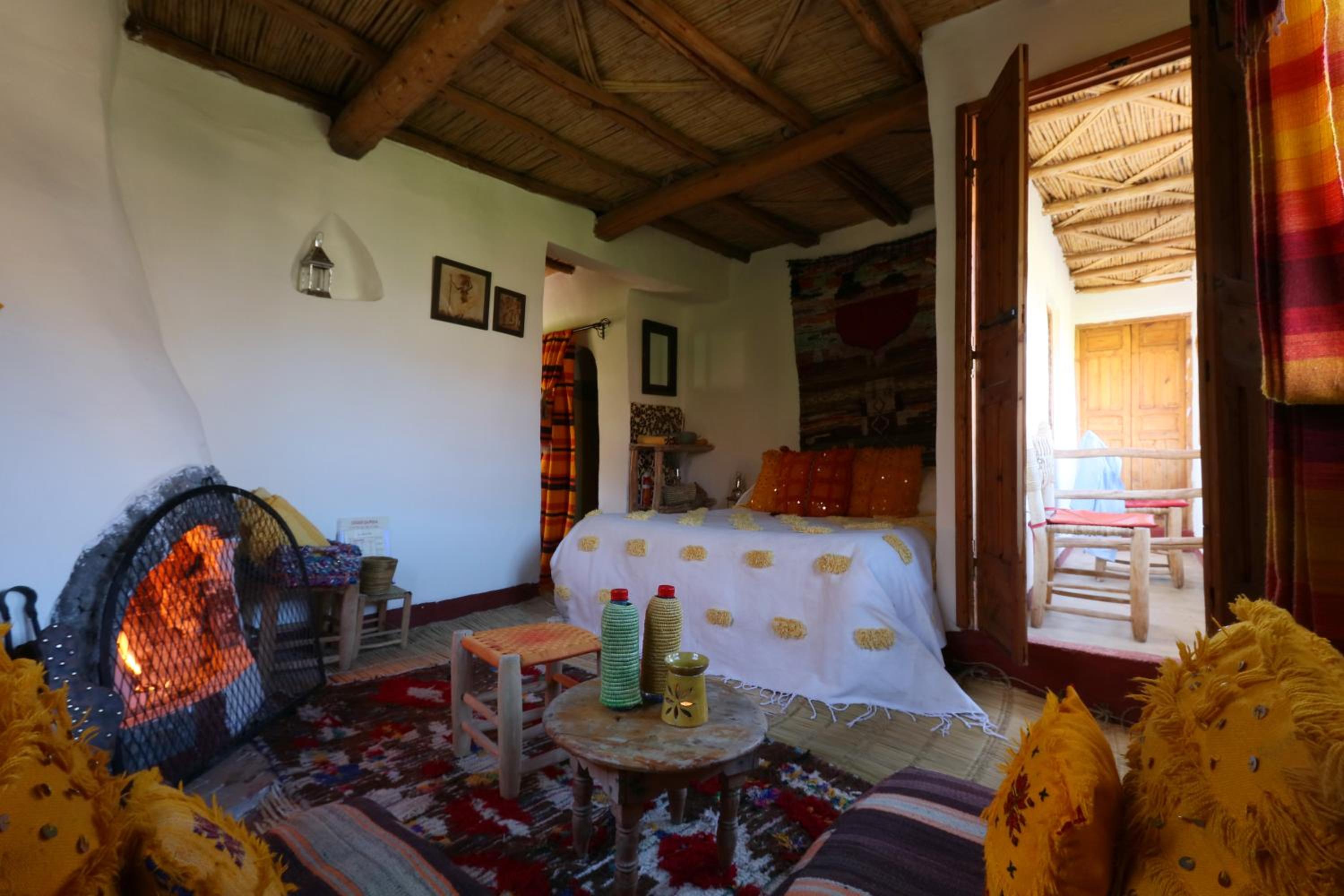 Double Room with Mountain View - Photo 4