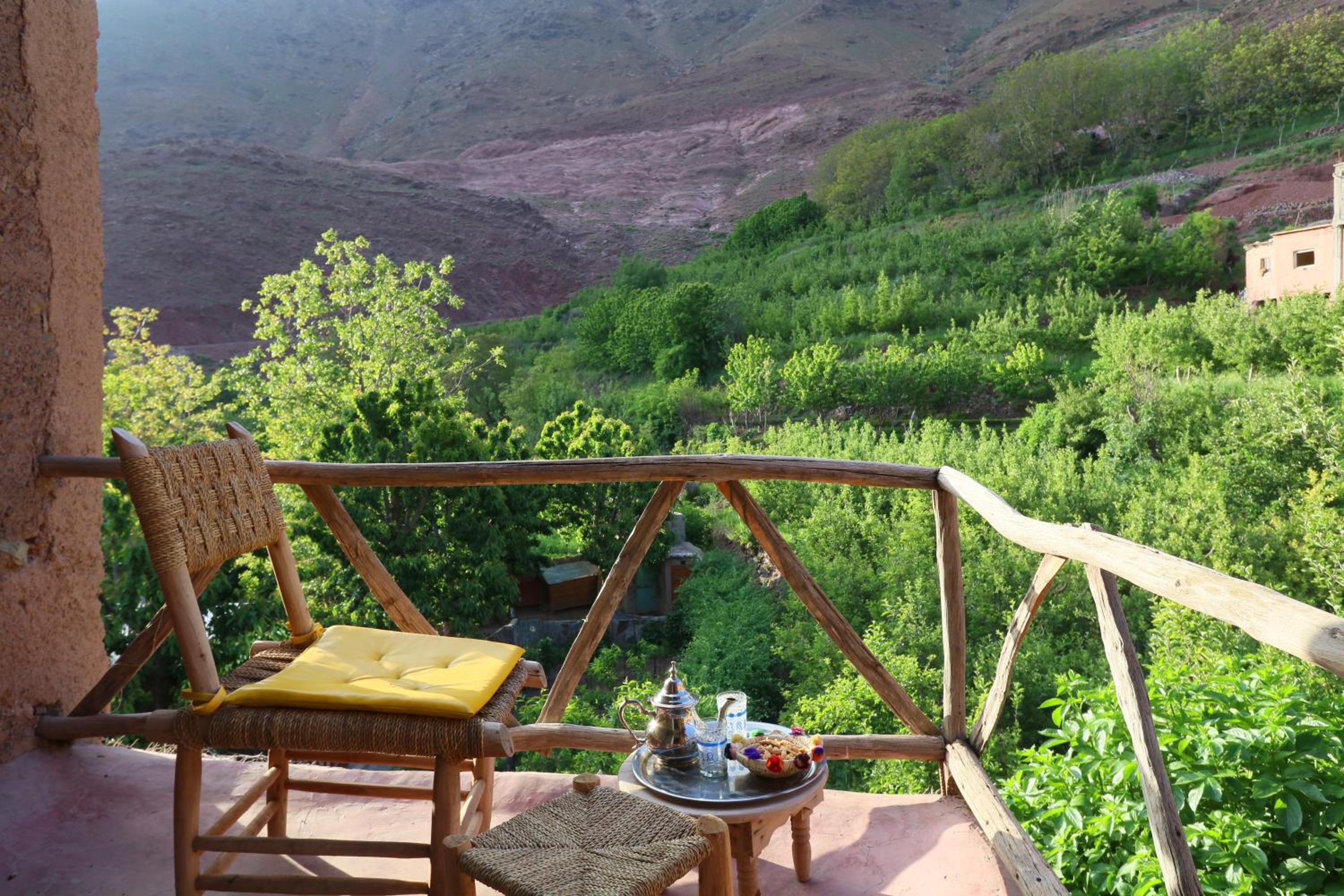Double Room with Mountain View - Photo 2