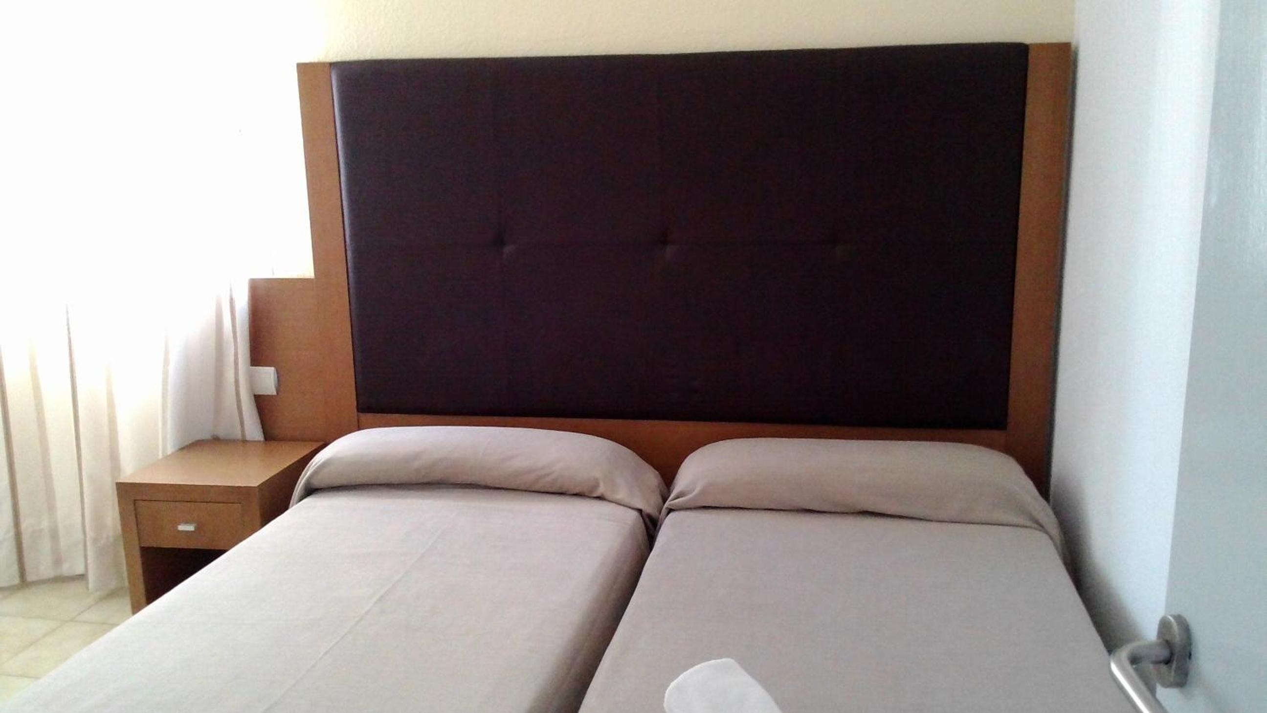 Apartamento con Balcón