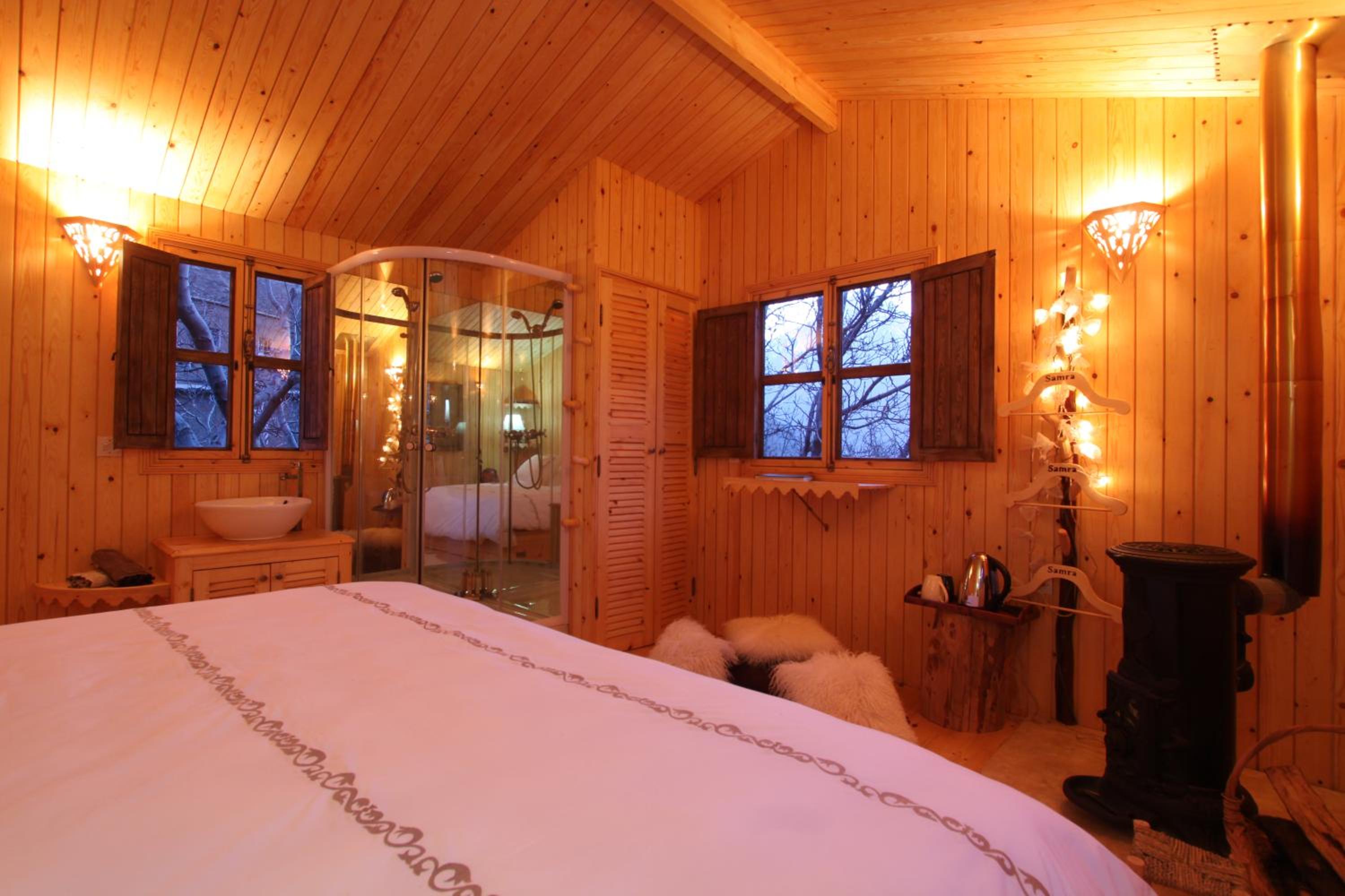 Superior Chalet - Photo 4