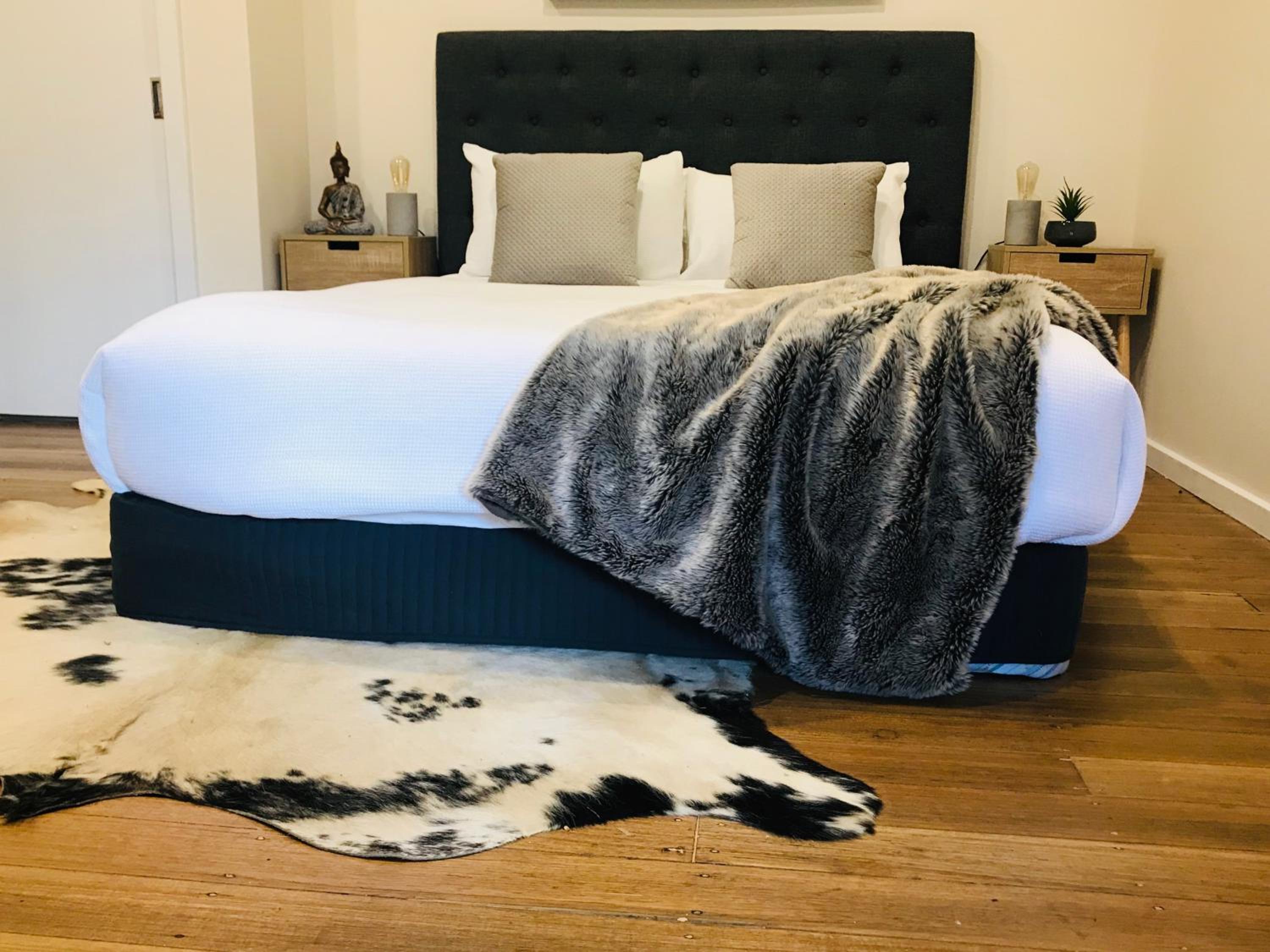 Queen Suite