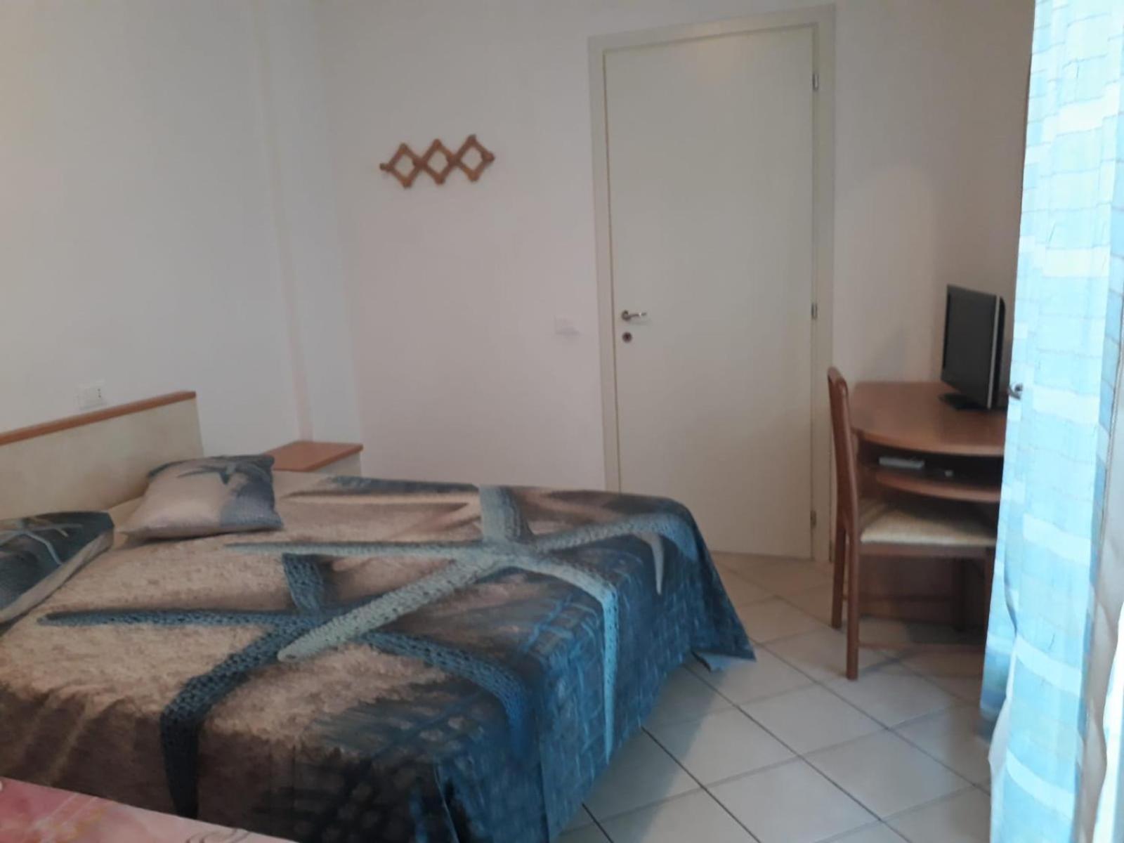 Deluxe Apartment photo 3