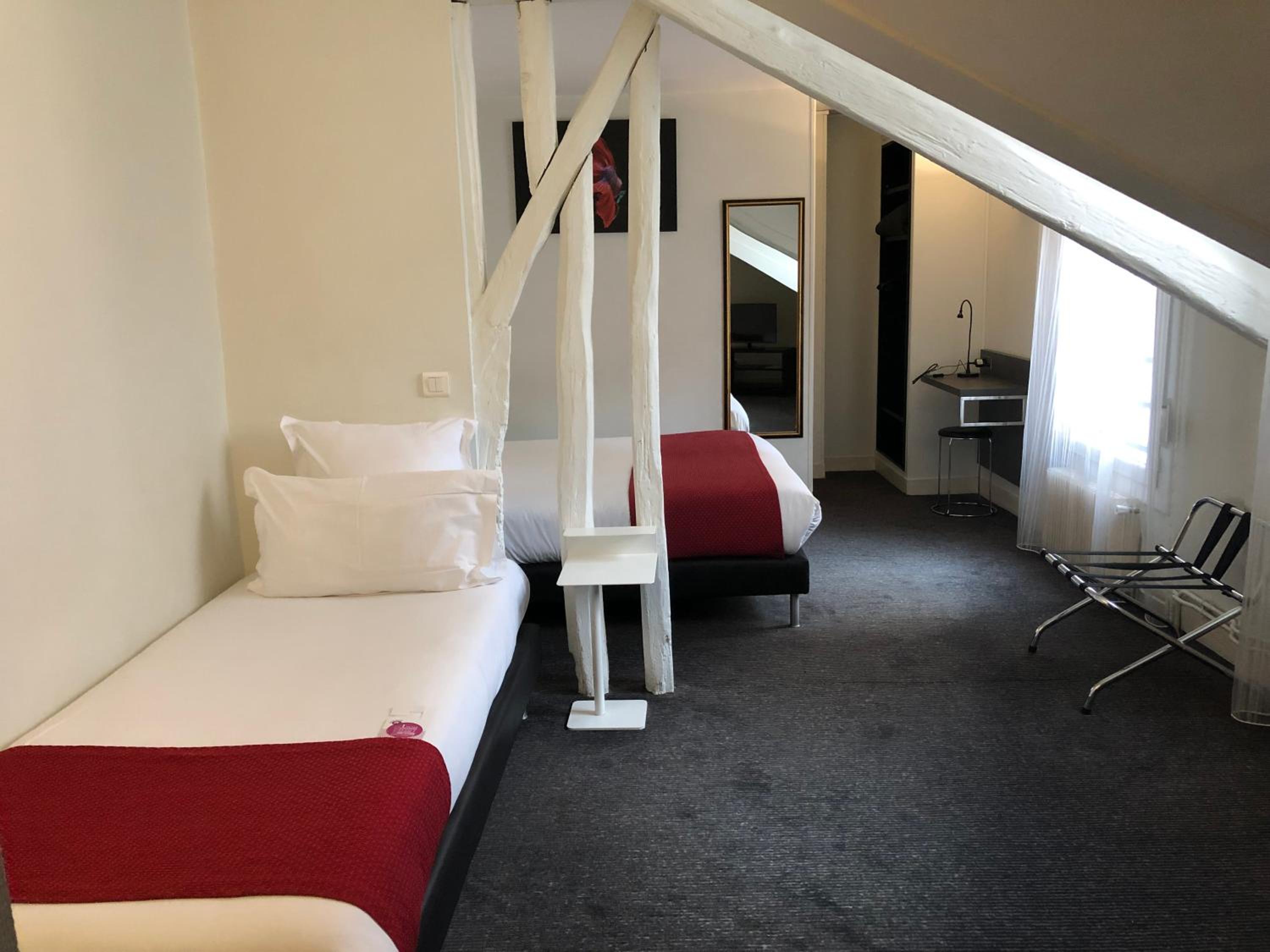 Triple Room photo 2