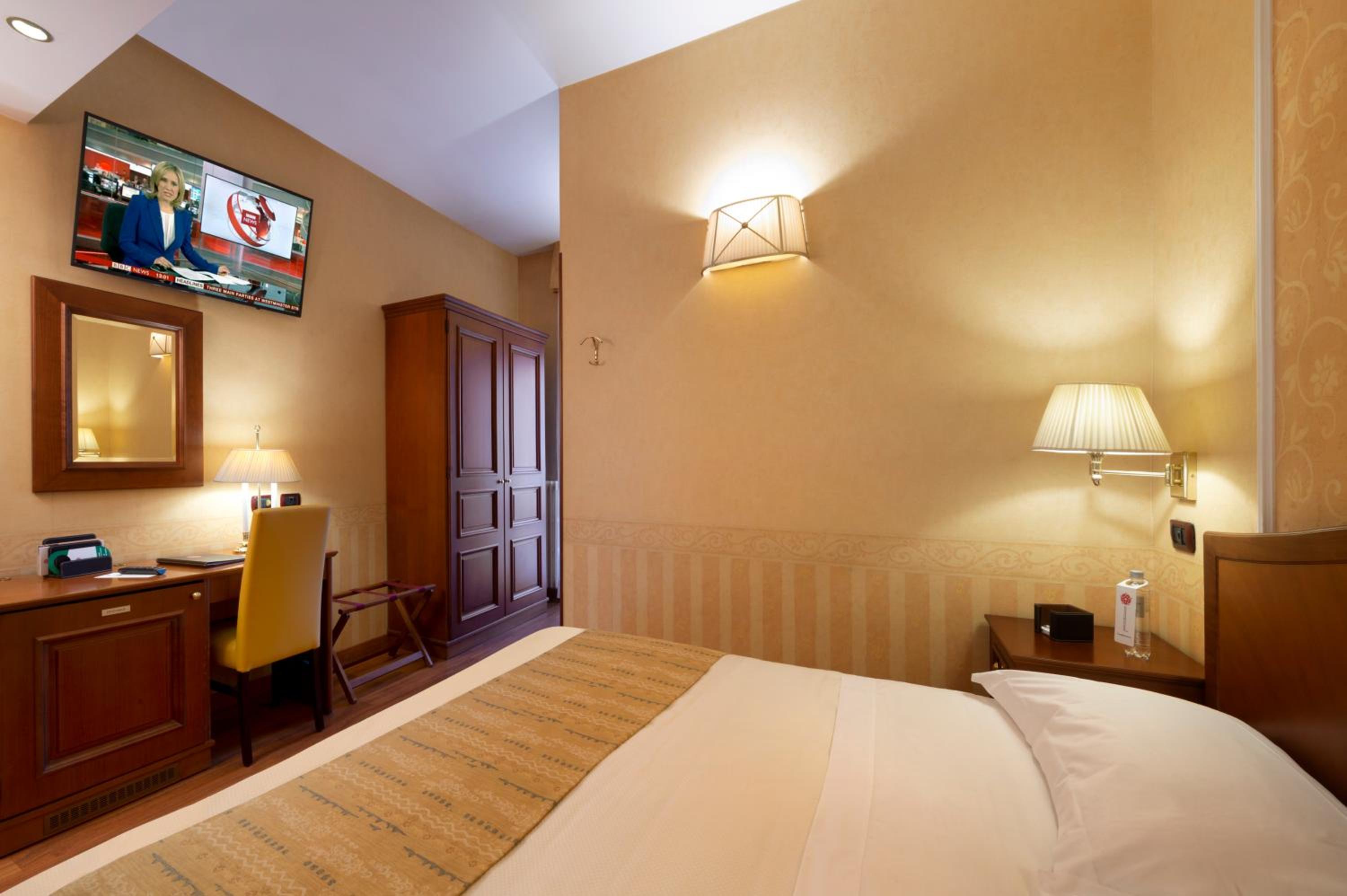 Classic Double or Twin Room