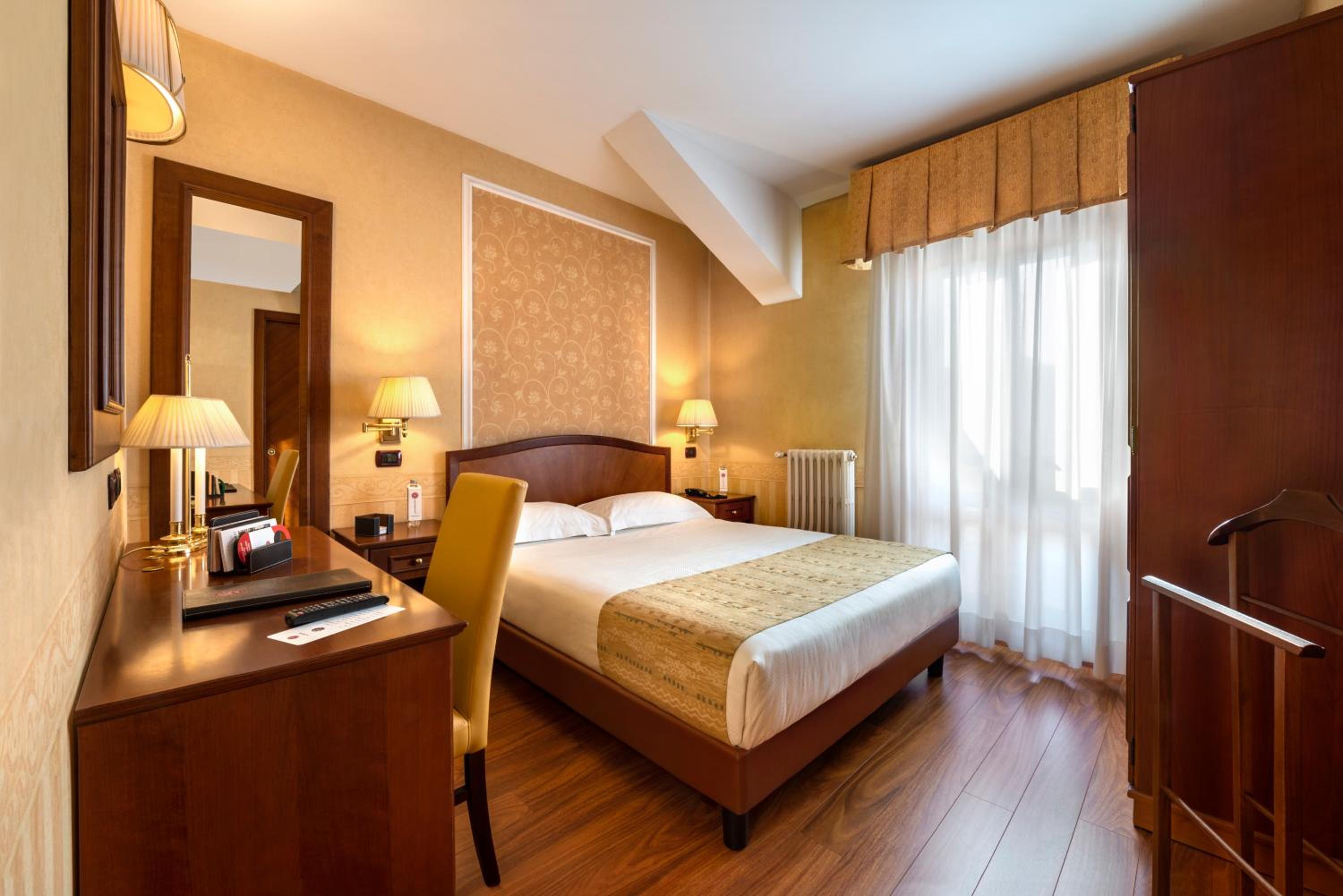 Available room
