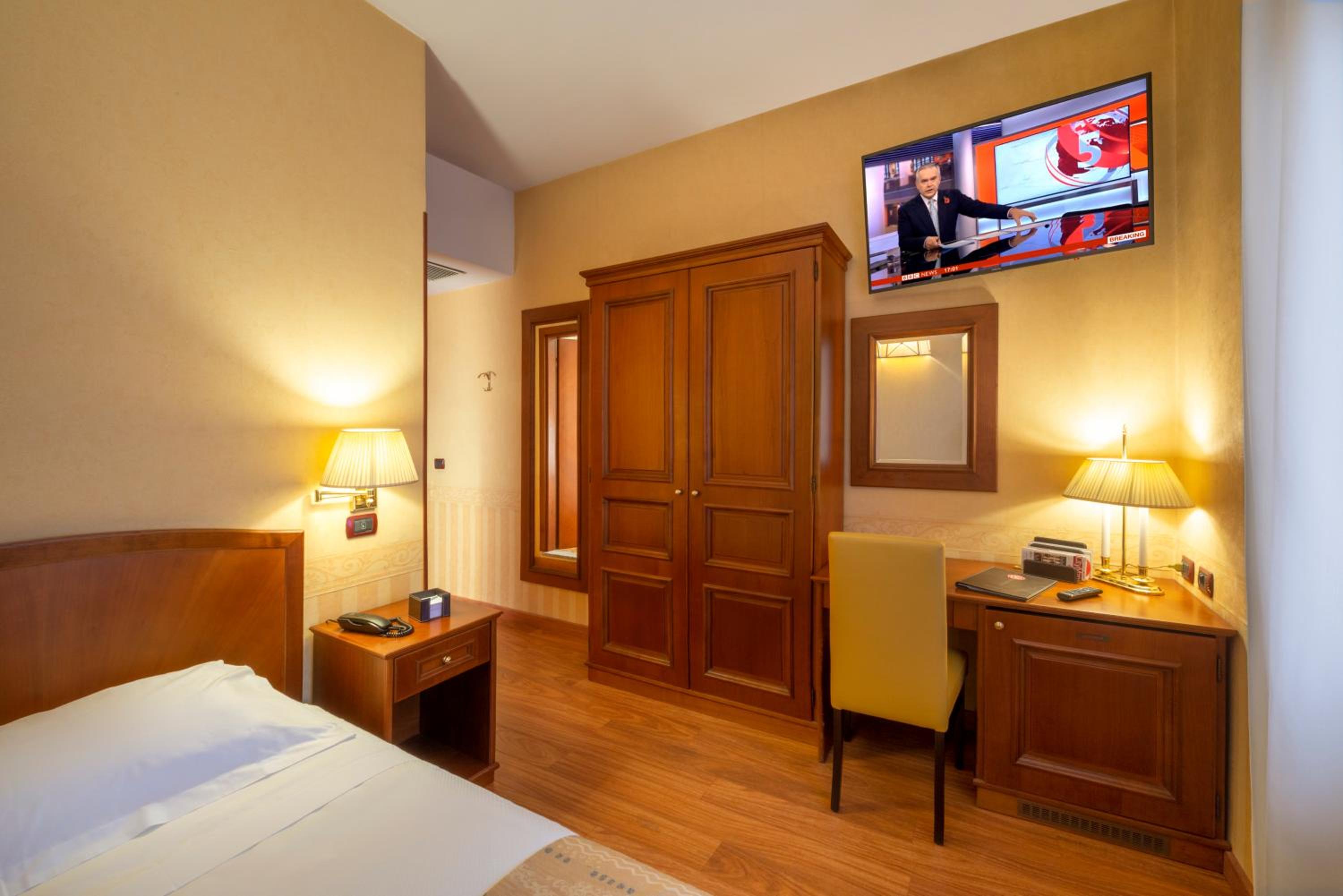 Single Room