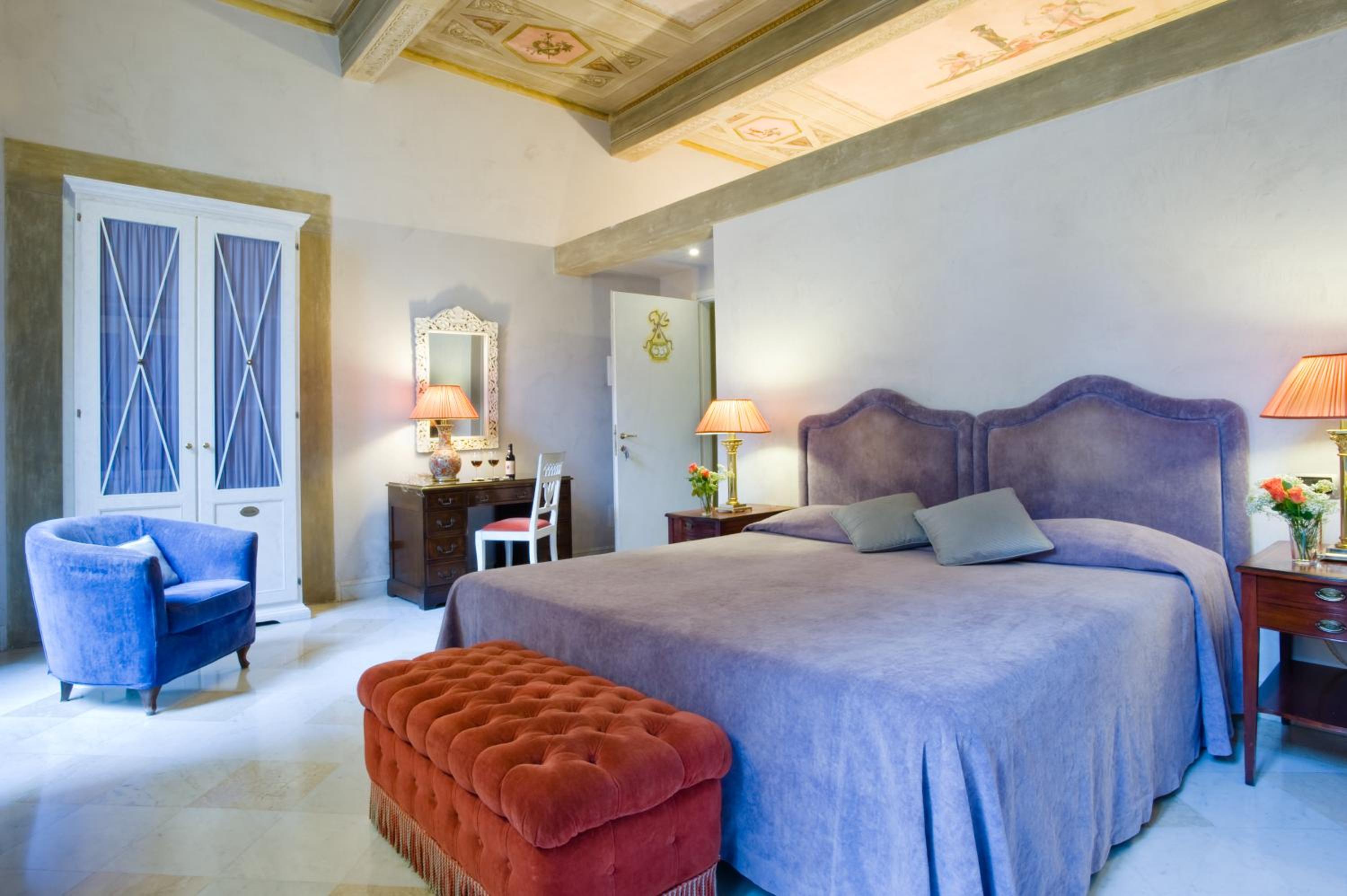 Double or Twin Room photo 3