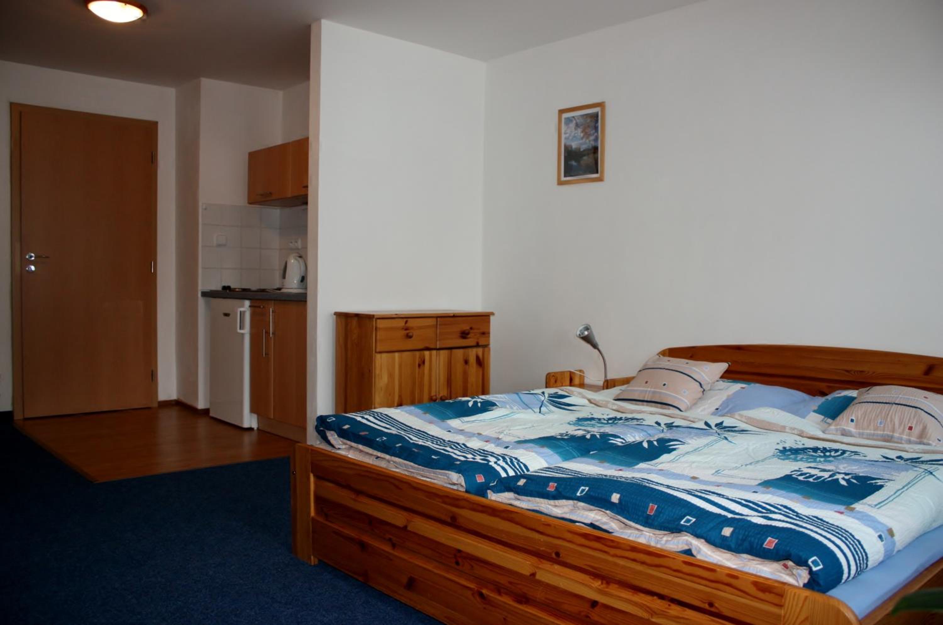 Two-Bedroom Apartment (4 Adults) photo 3
