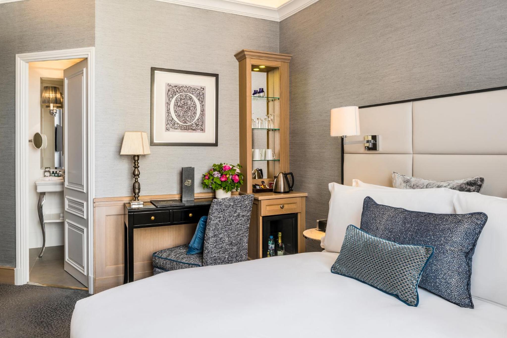 Chambre Classique avec 1 Lit Queen-Size Chambre Classique avec 1 Lit Queen-Size