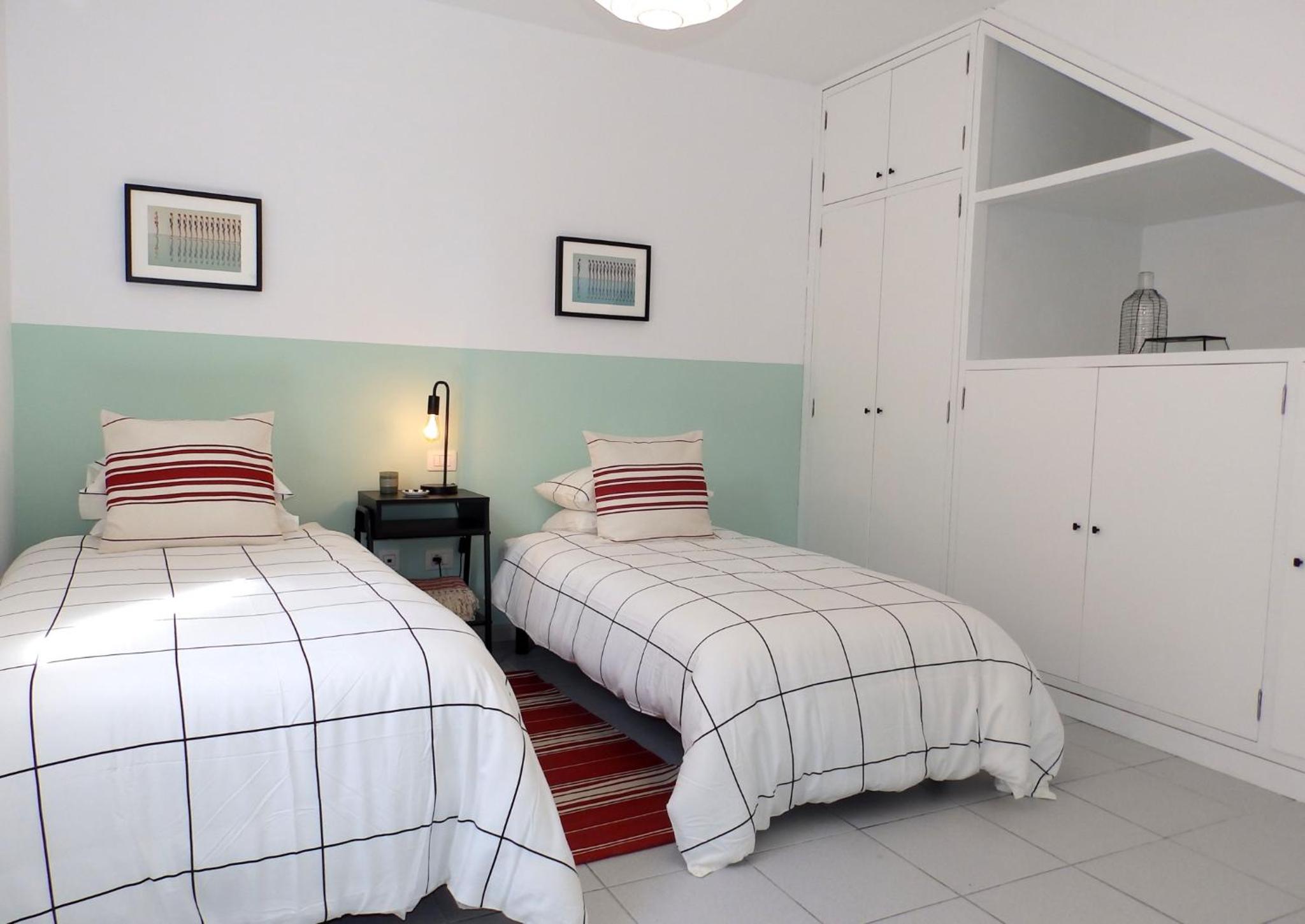 Two-Bedroom House photo 2