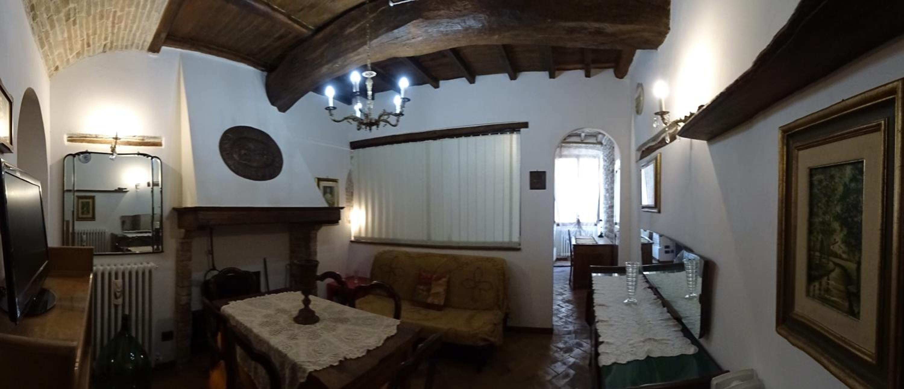 One-Bedroom Apartment - Photo 5