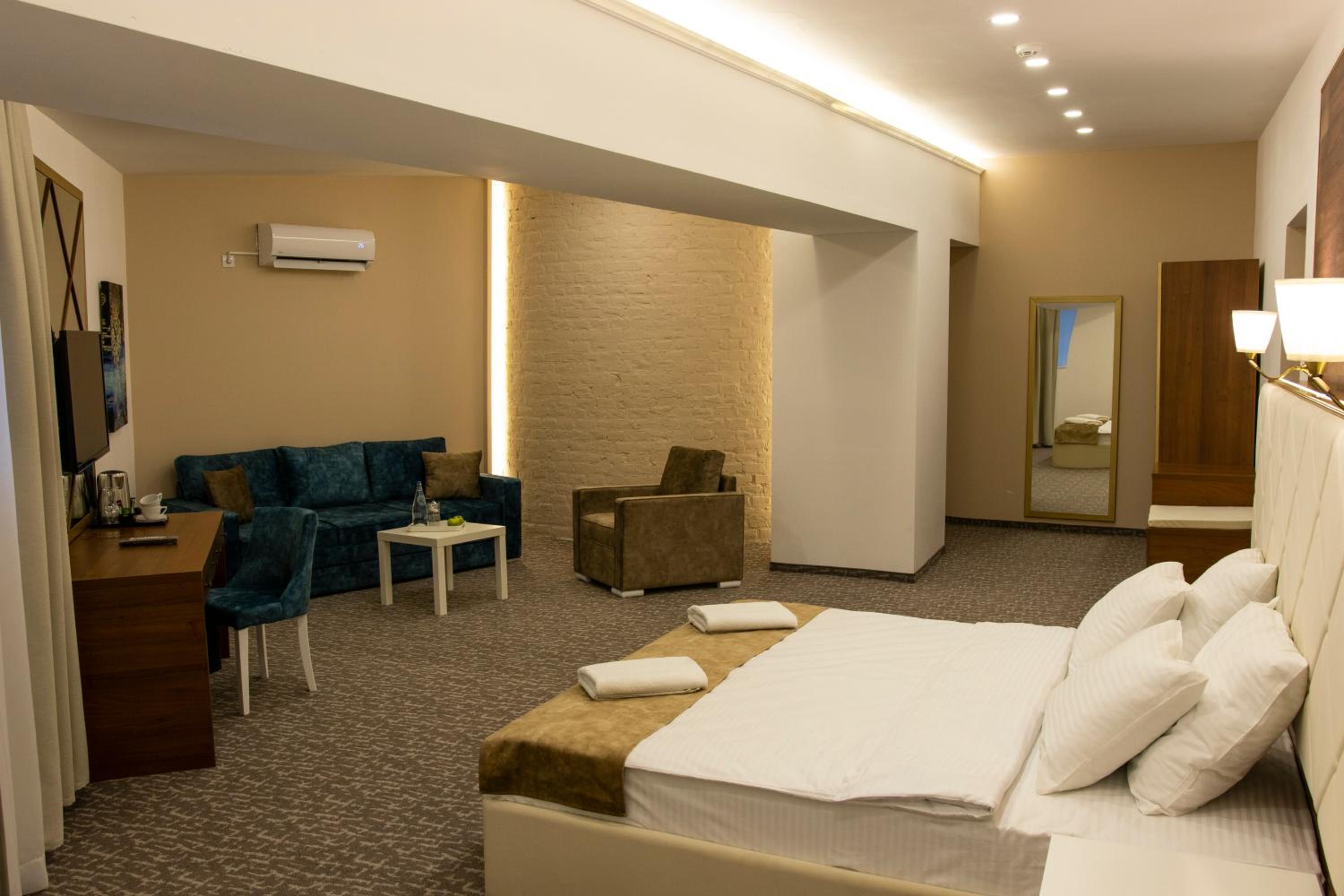 Junior Suite - Photo 10