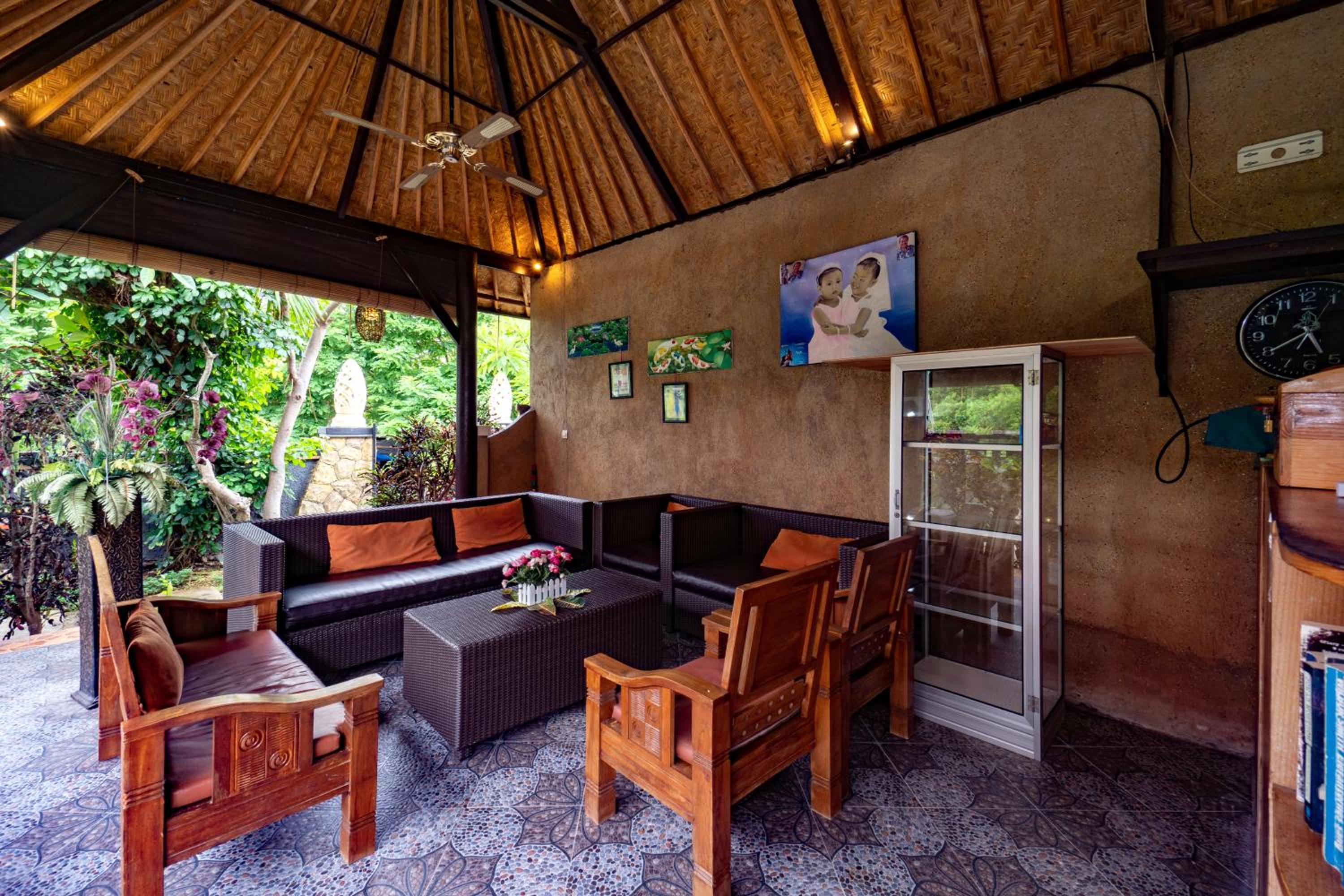 Superior Bungalow photo 2