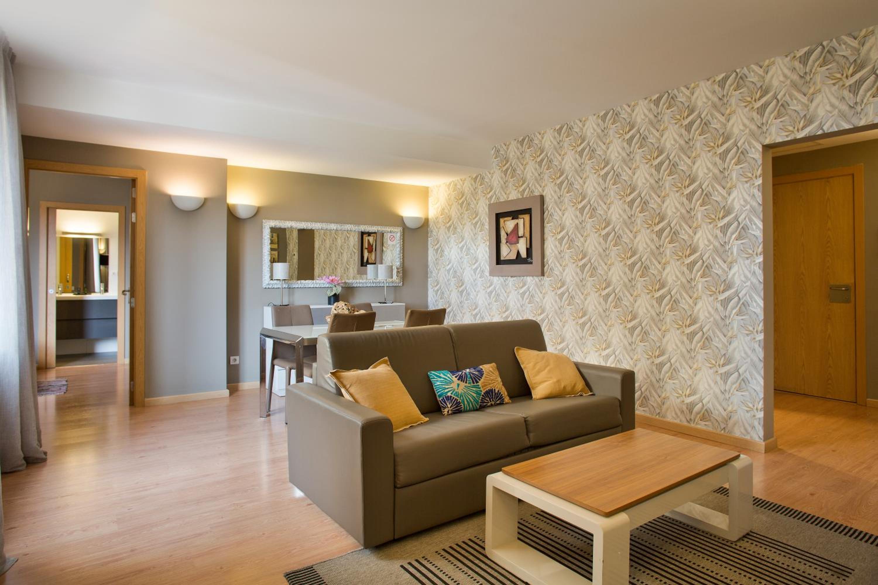 Executive One-Bedroom Apartment photo 2
