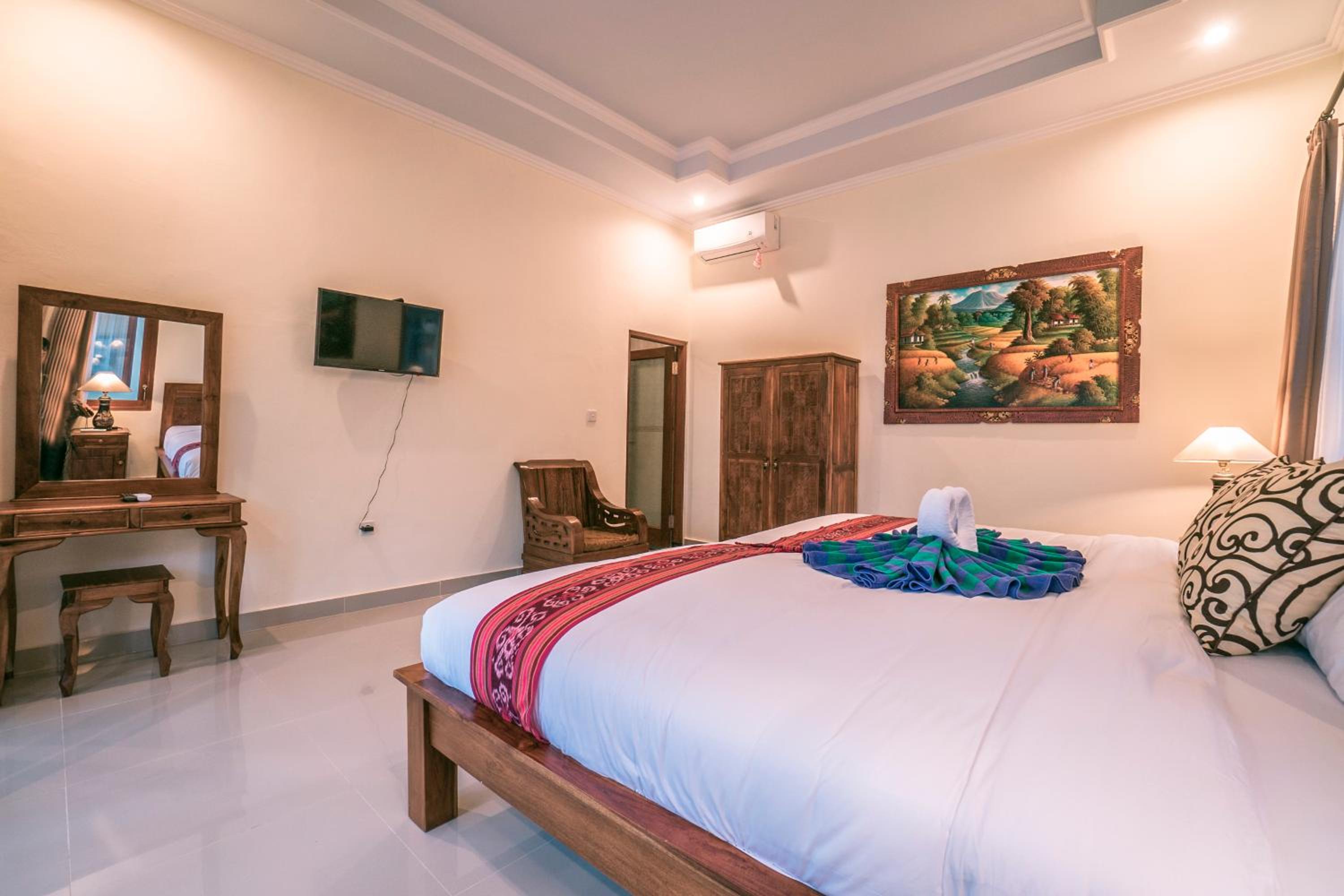 Double or Twin Room with Pool View - Photo 24