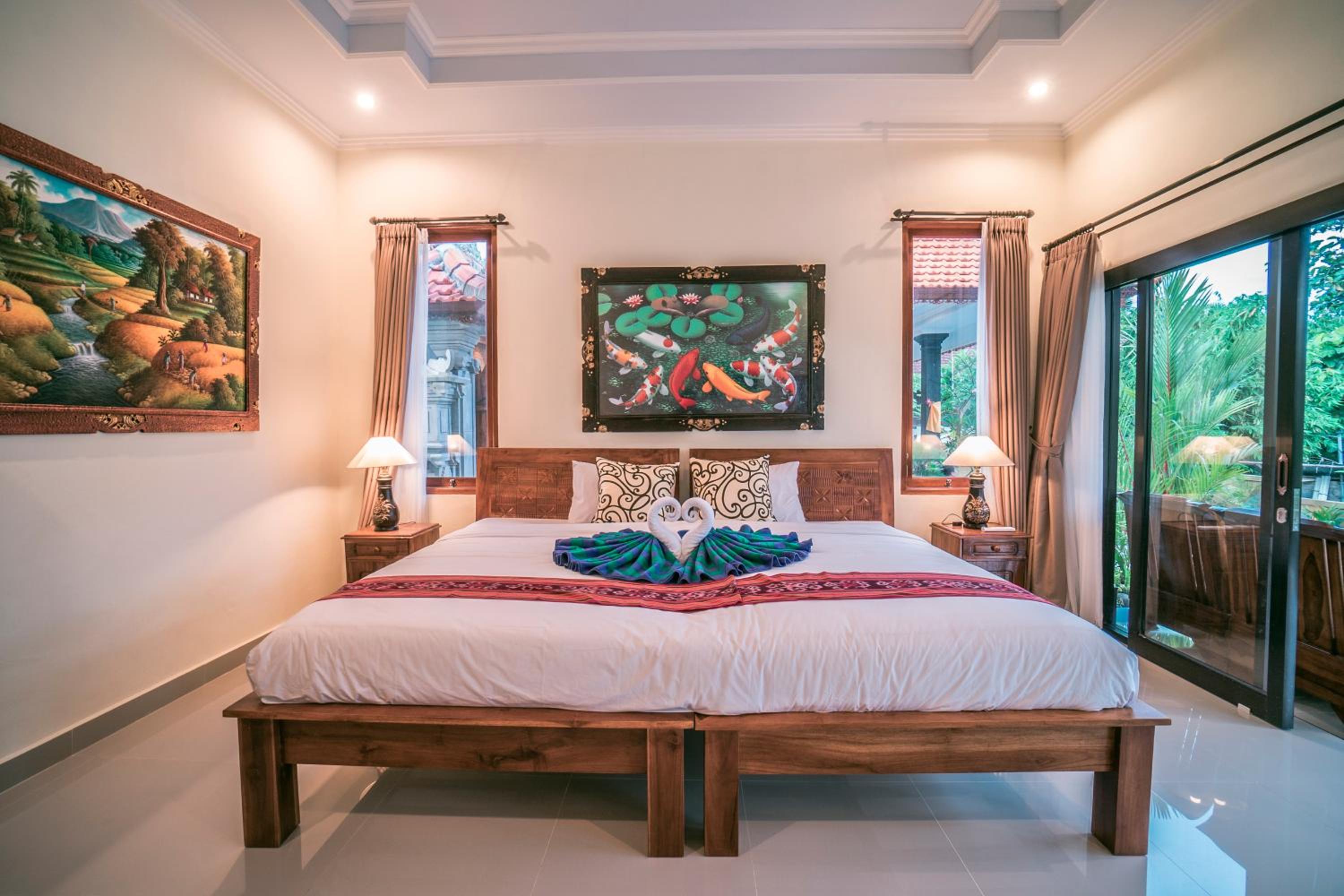 Double or Twin Room with Pool View - Photo 7