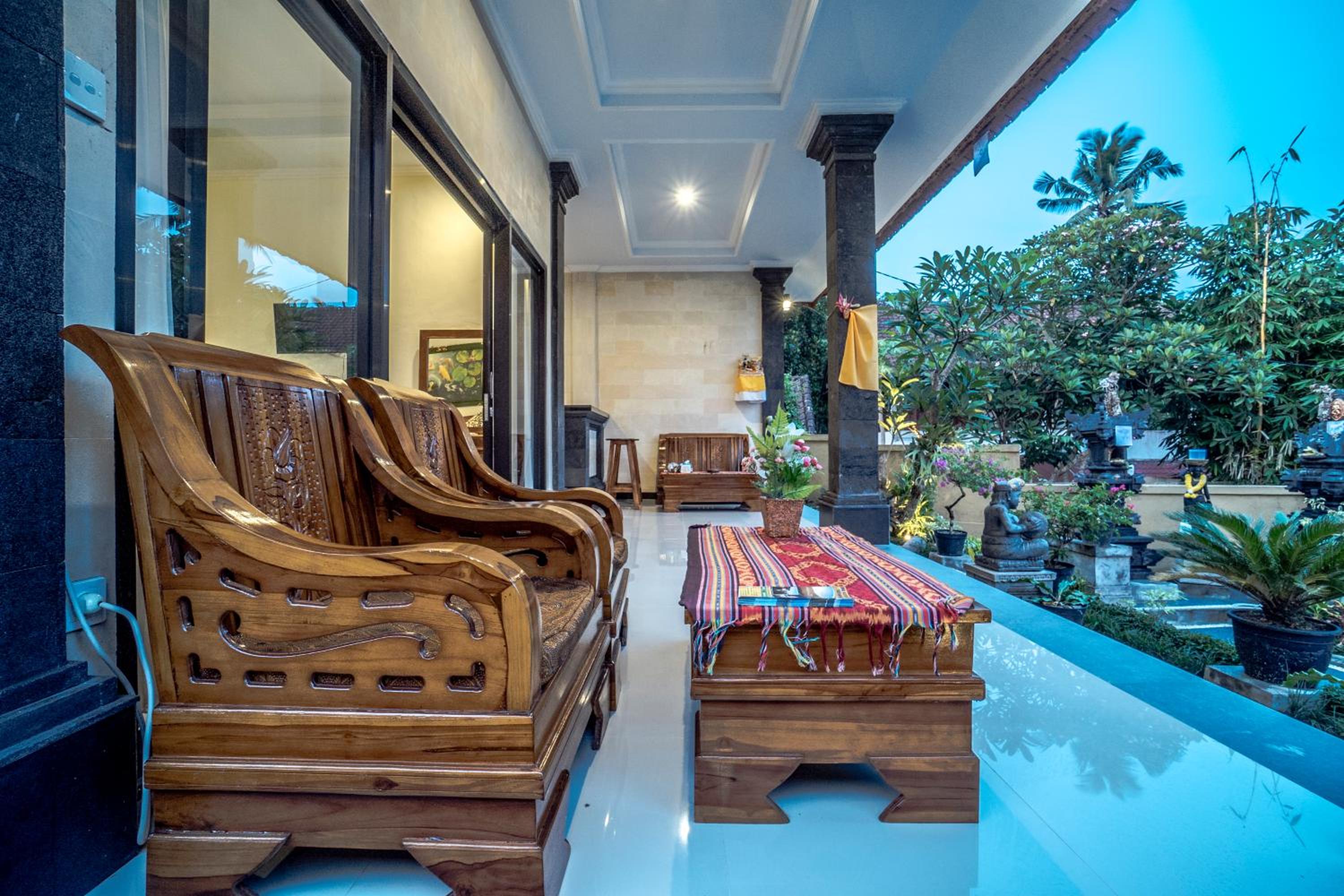 Double or Twin Room with Pool View - Photo 14