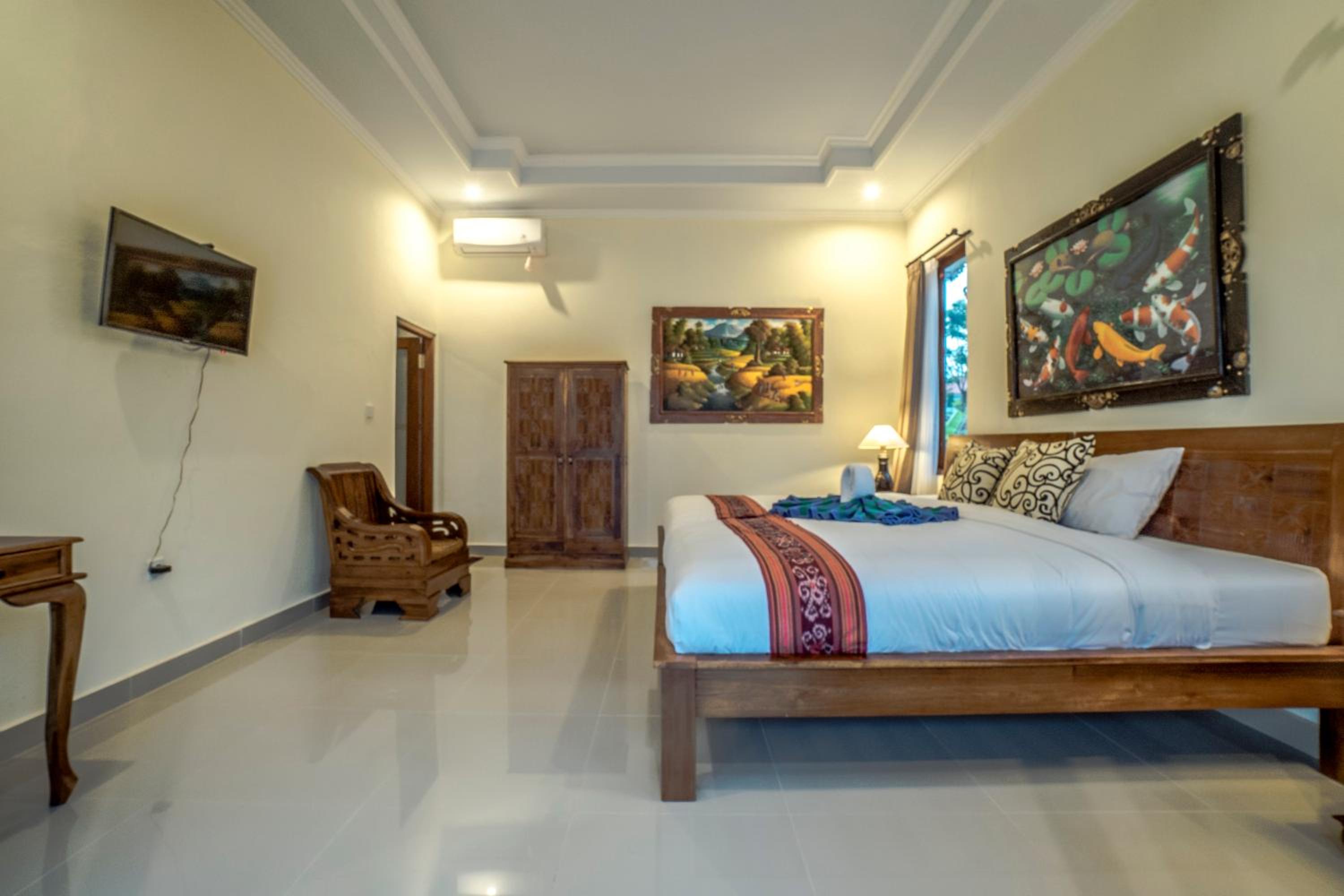 Double or Twin Room with Pool View - Photo 2