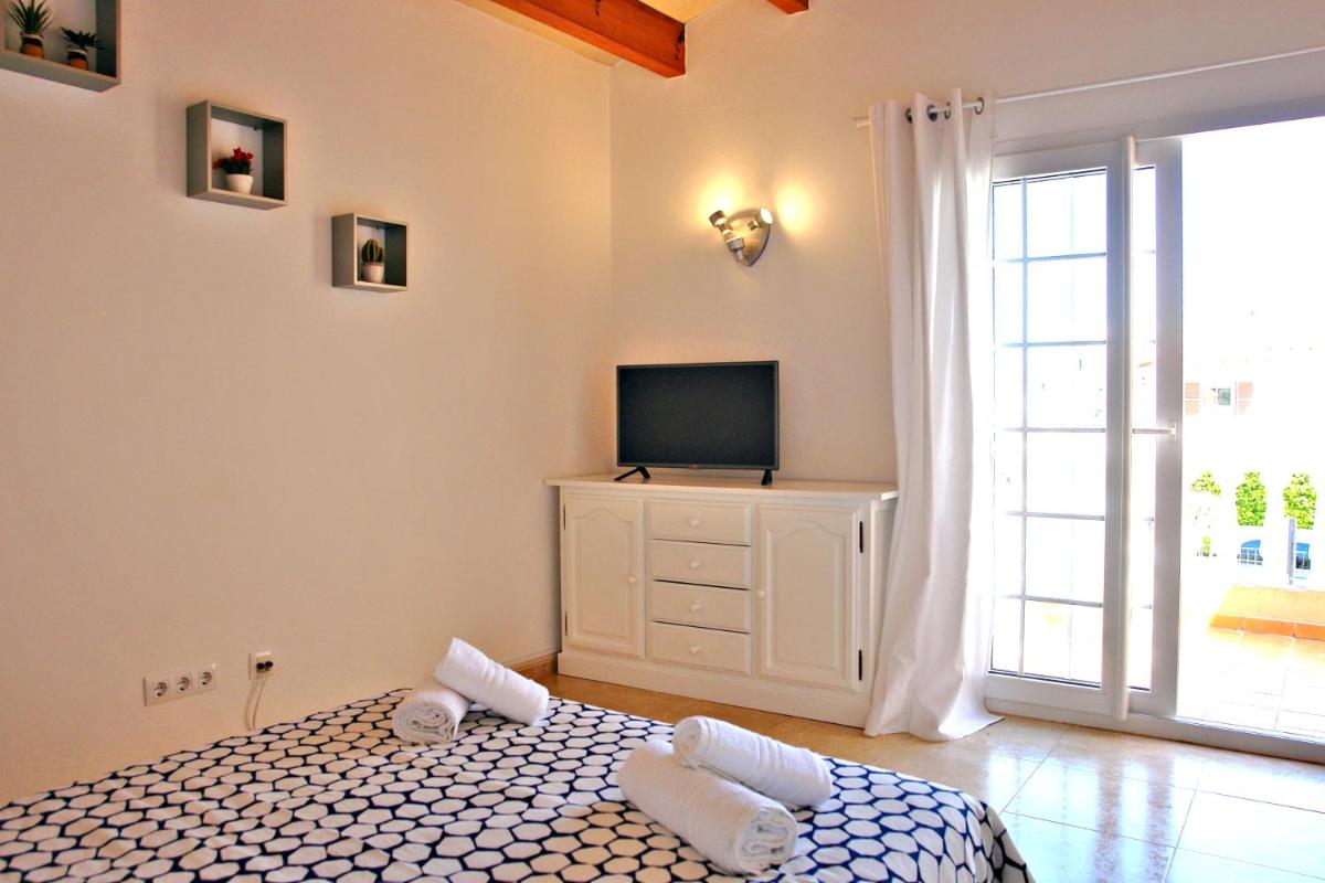 Villa with Private Pool photo 2
