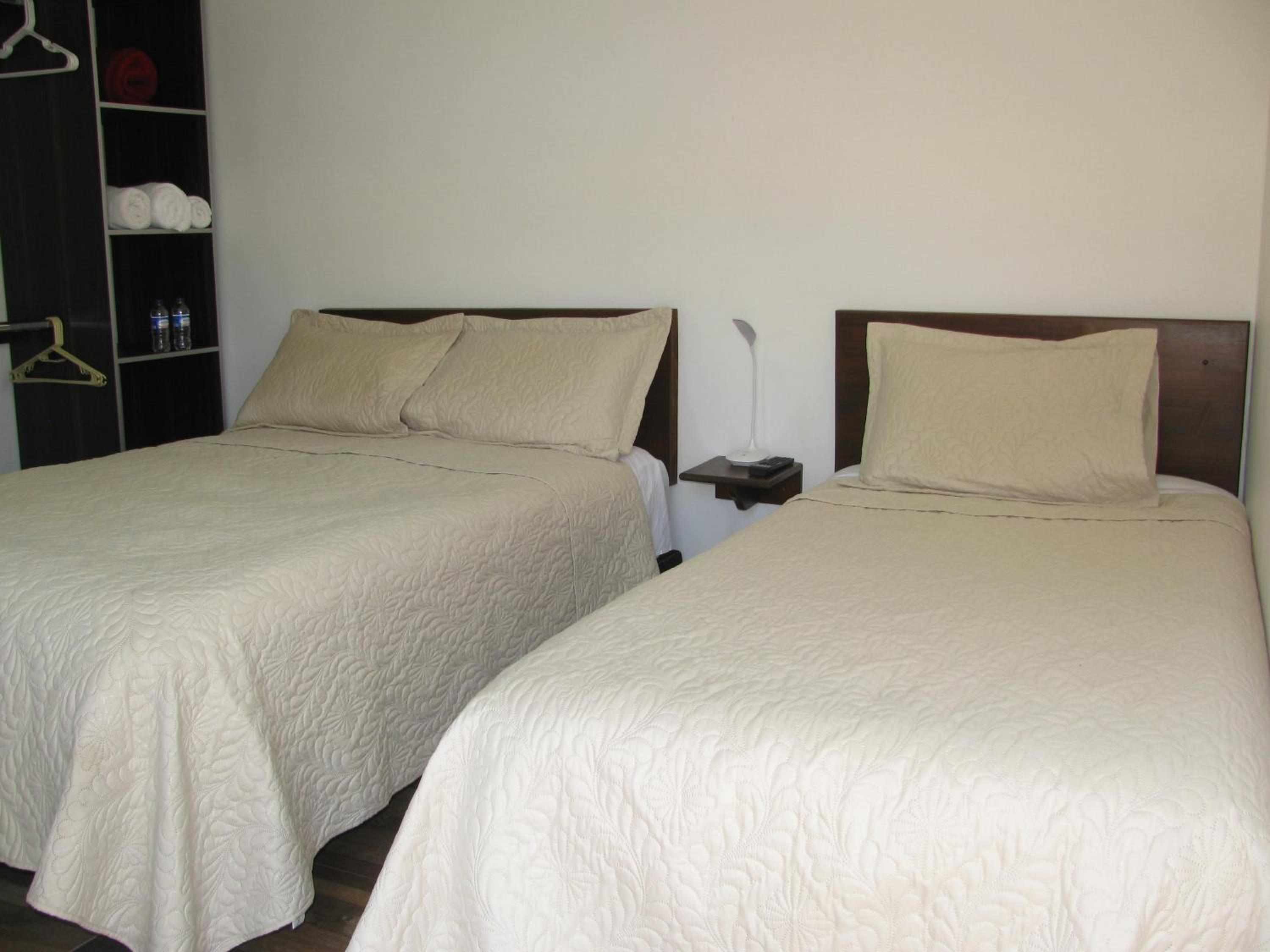 Triple Room with Garden View