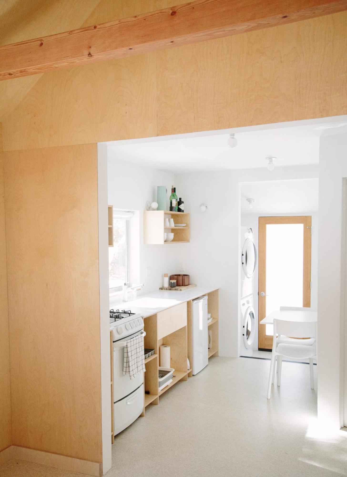 The Place Beyond The Pines / C6 2-bedroom cabin photo 2