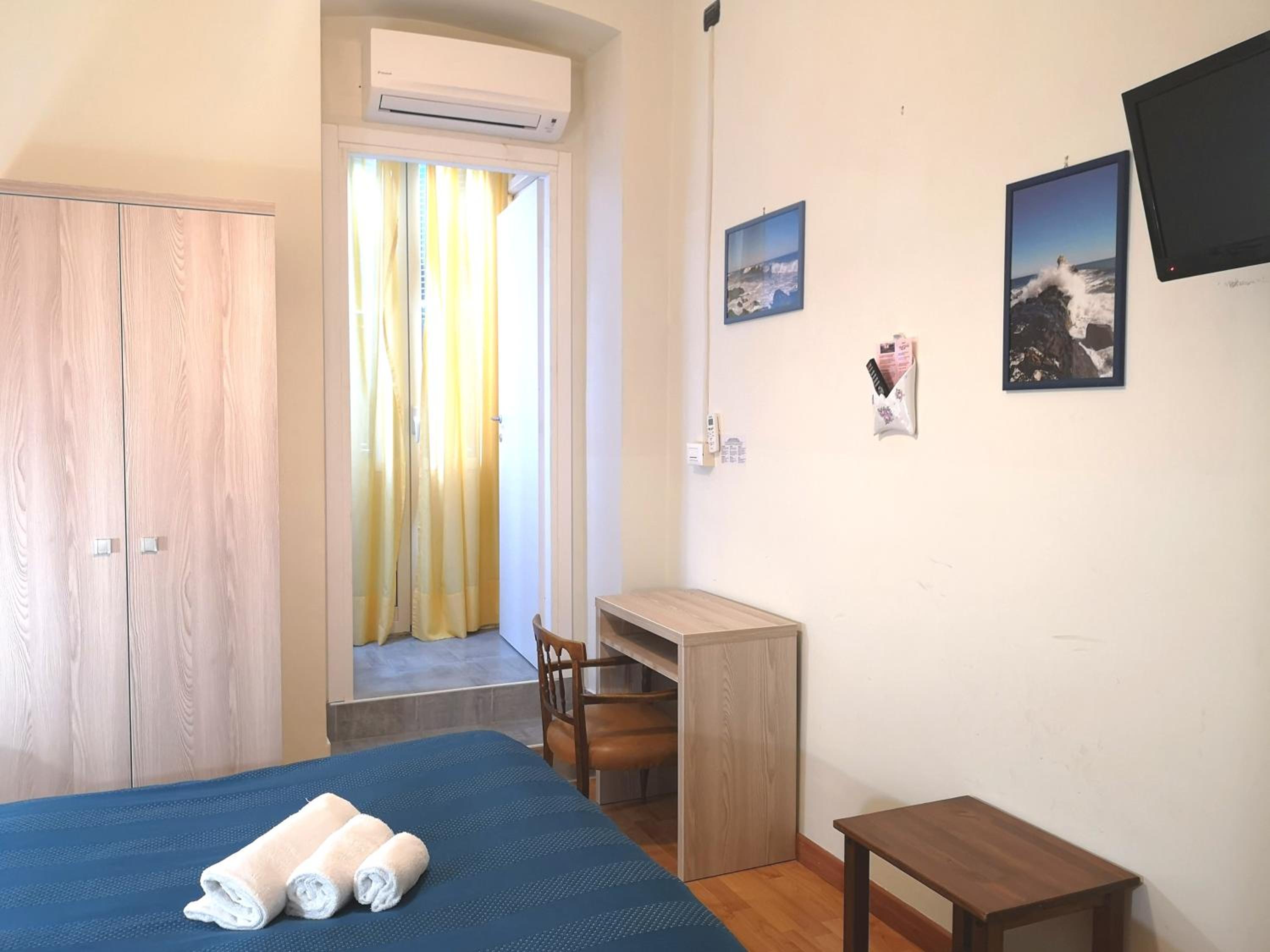 Standard Single Room photo 3