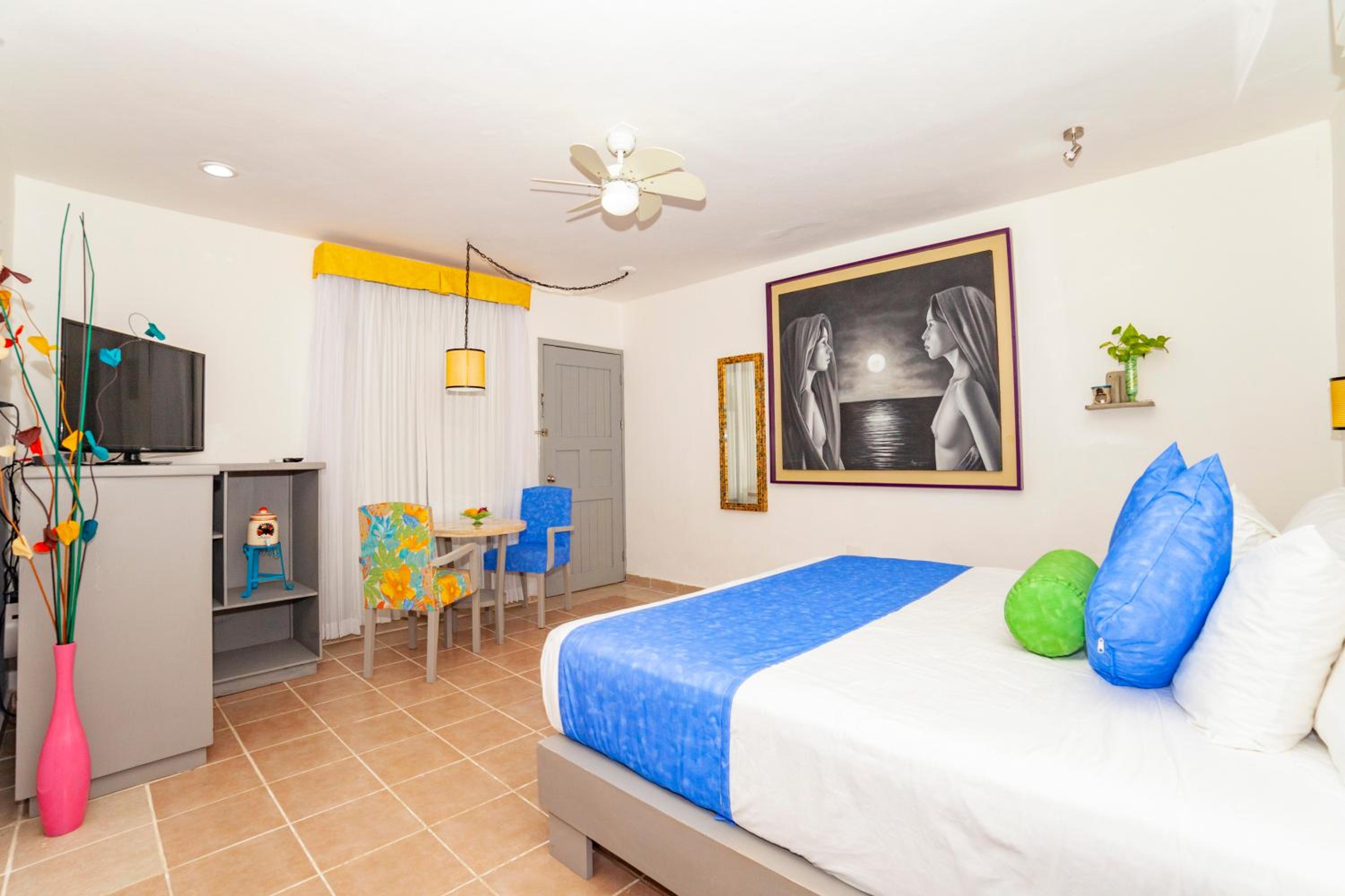 Superior King Room - Photo 1