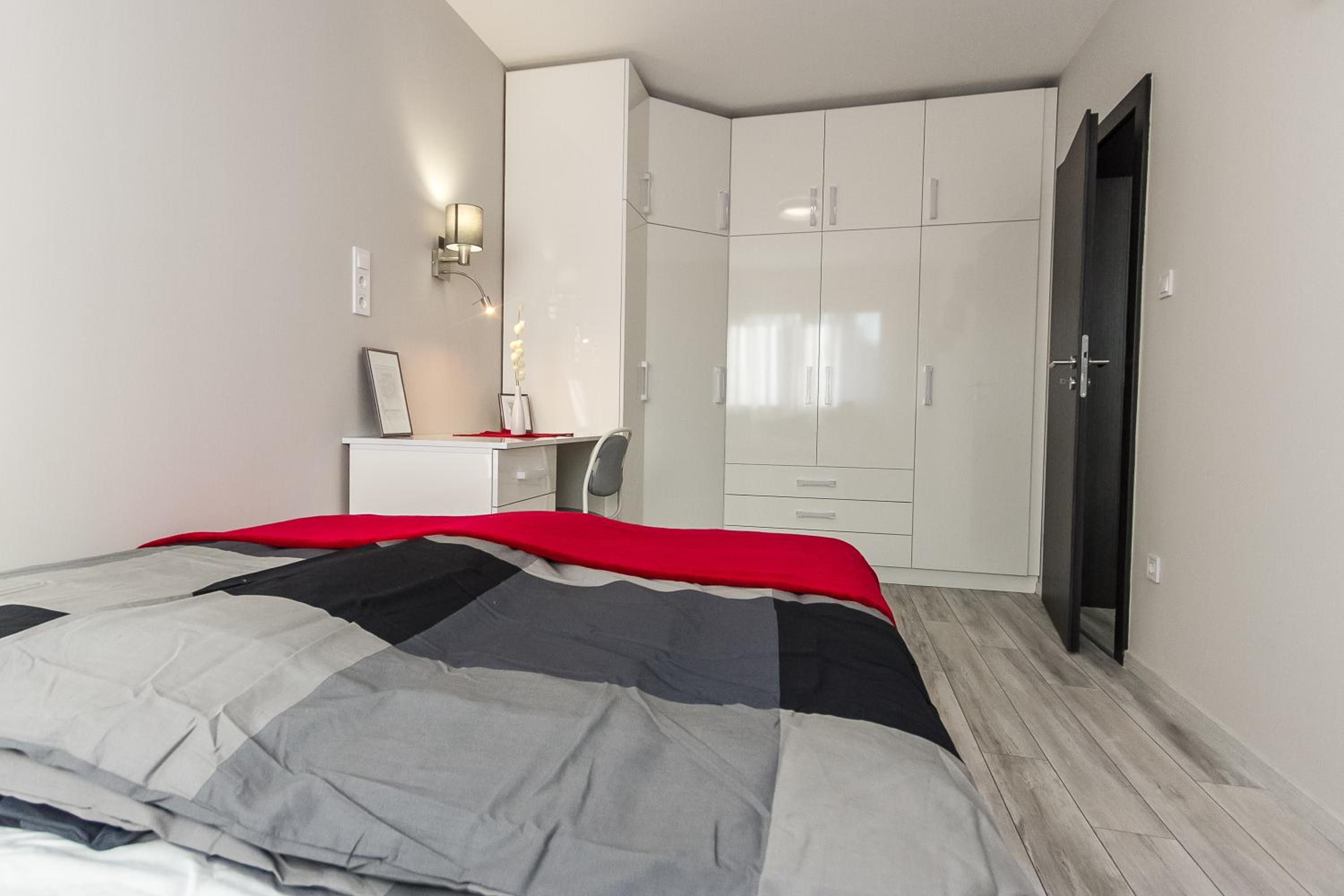 Two-Bedroom Apartment - Photo 11